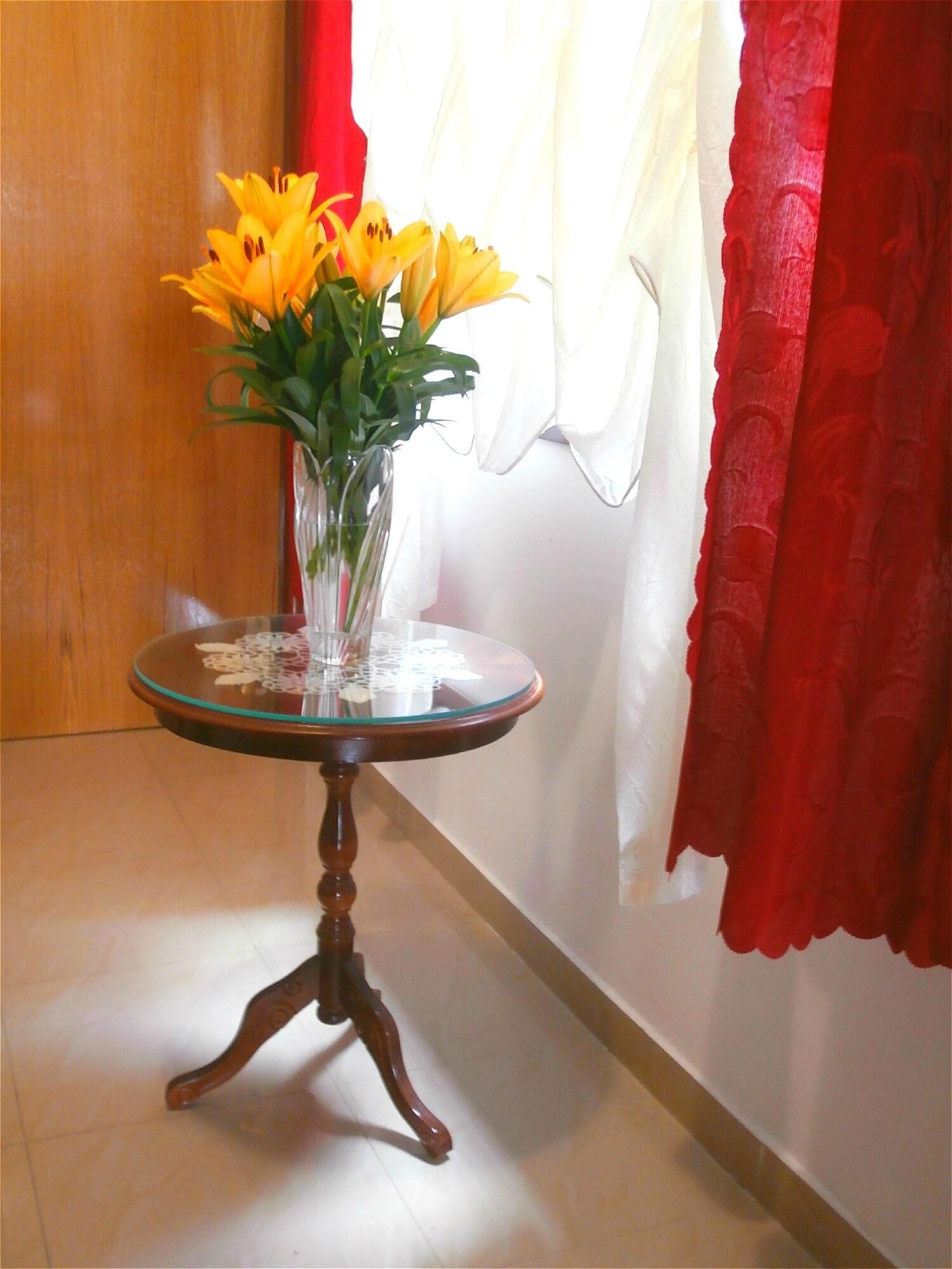 Apartments Song - фото