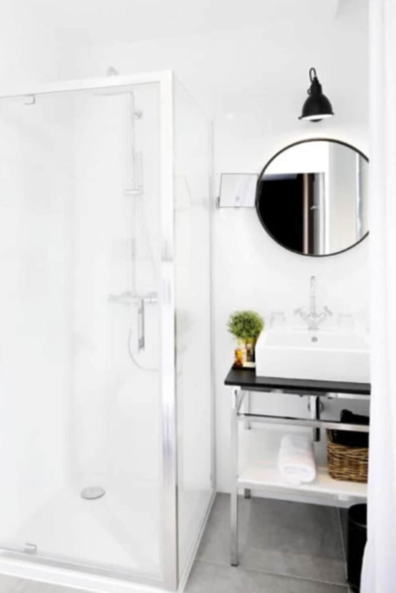 Bel Ami Hotel Restaurant Normandie by null