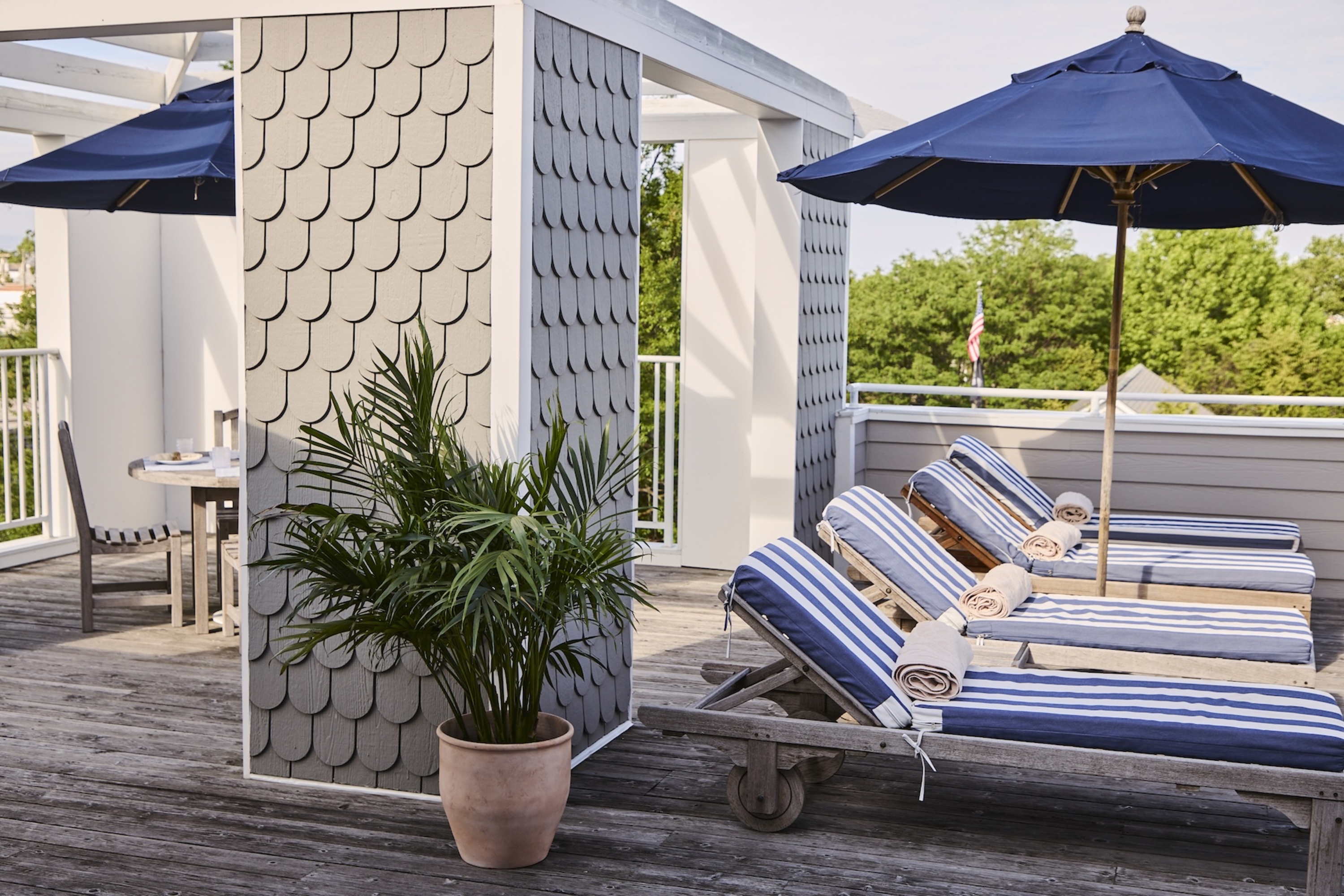 The Harbor Front Inn by null