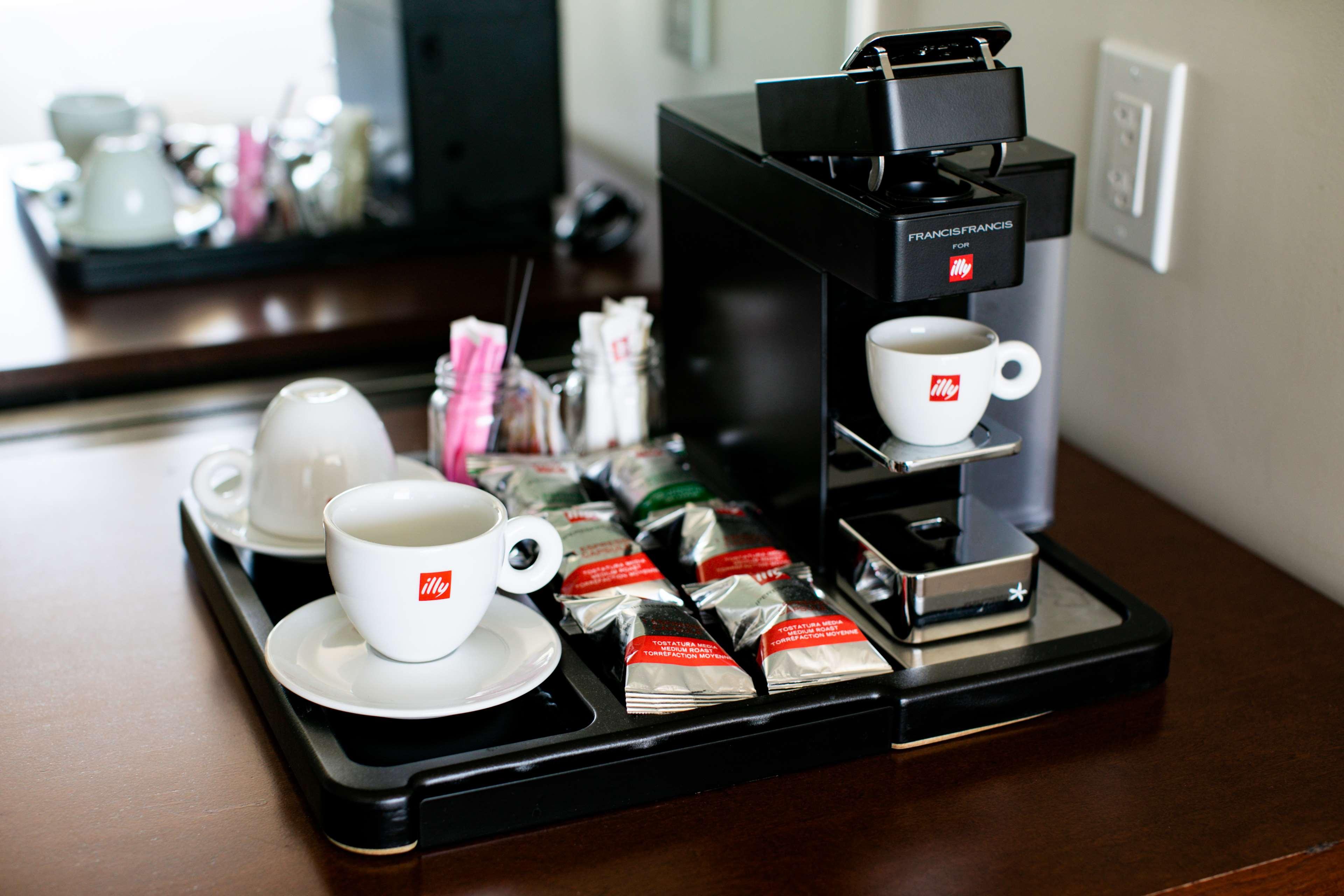 THE TENNESSEAN Hotel by null