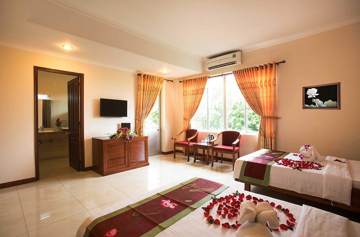 T78 Hotel