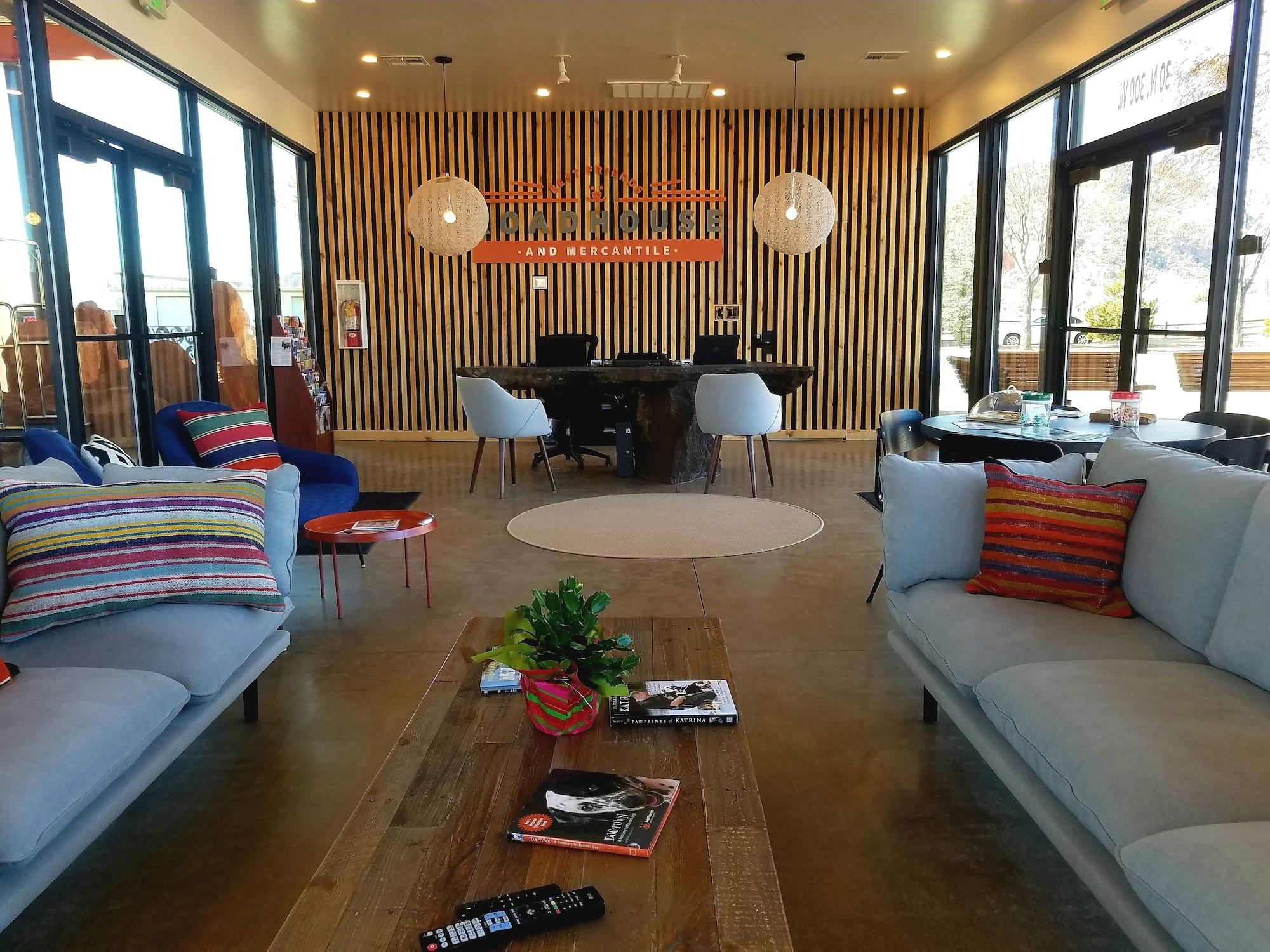 Best Friends Roadhouse and Mercantile by null