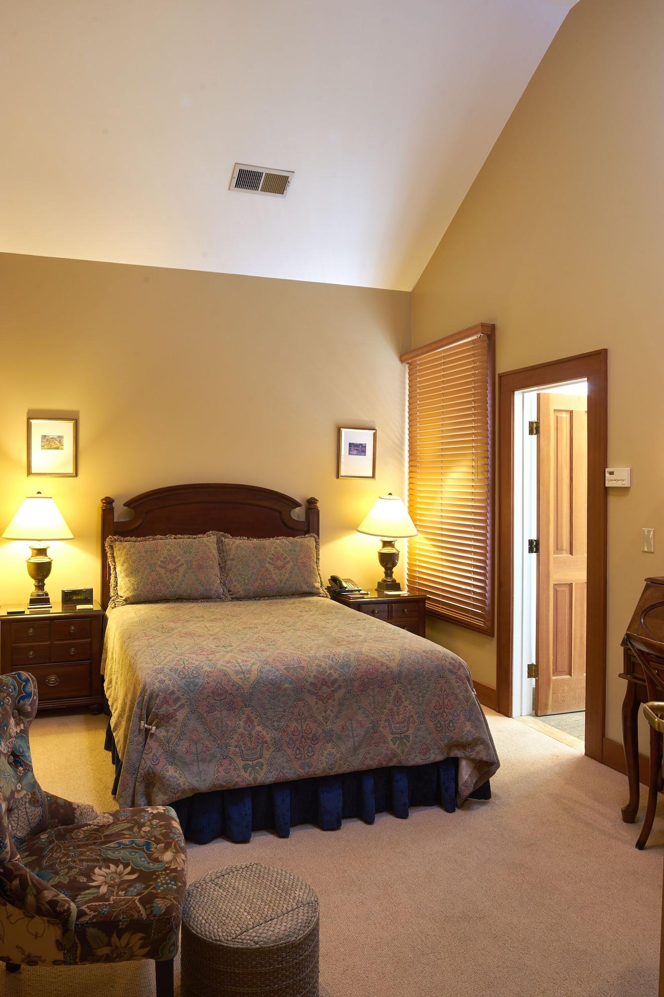 The Hotel Mac & Suites by null
