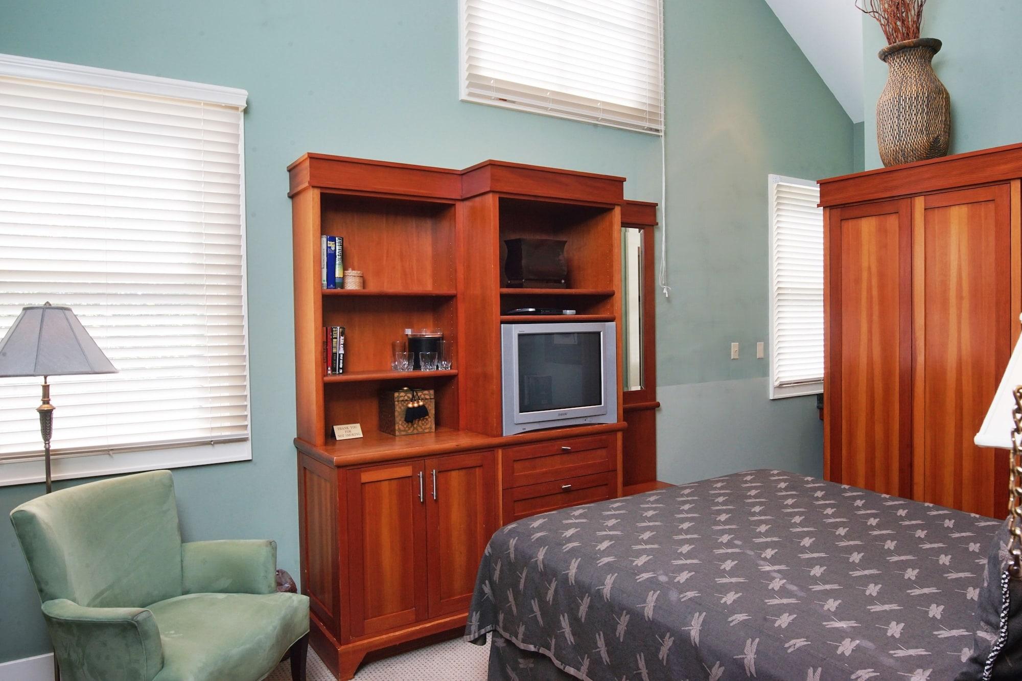 The Hotel Mac & Suites by null