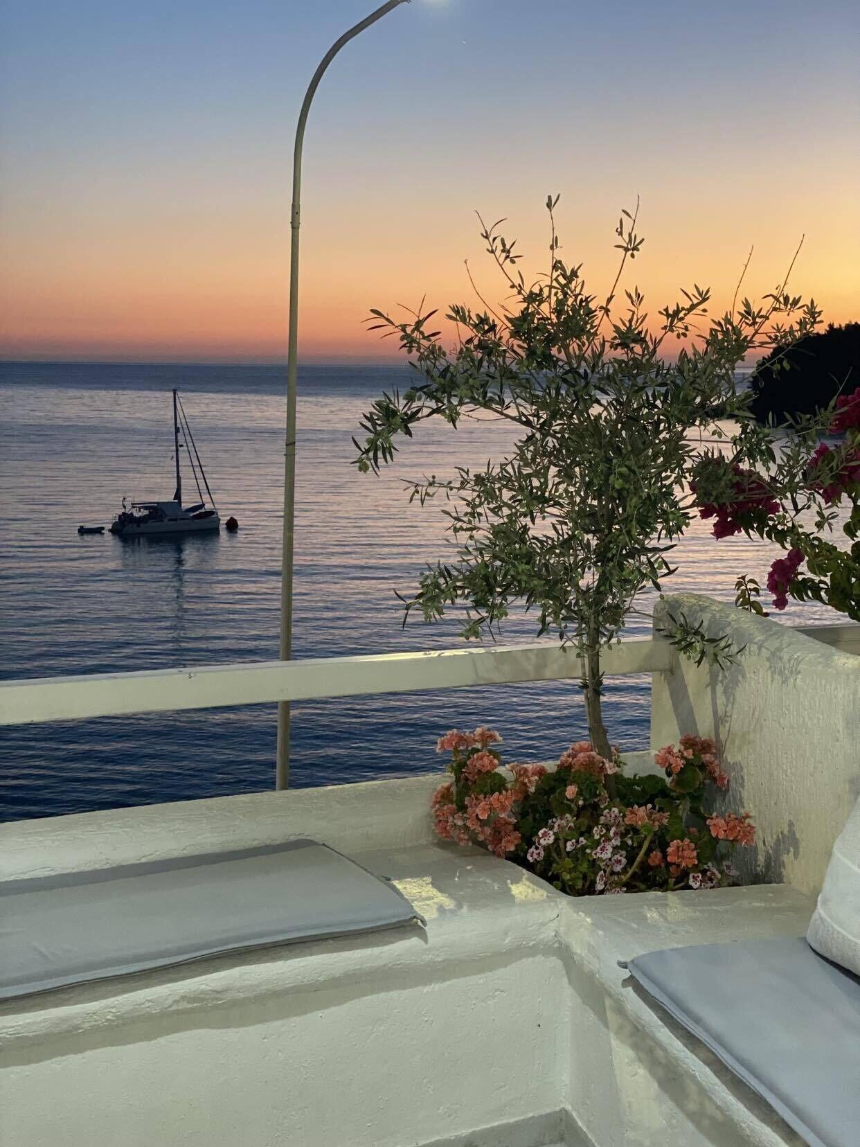 Geo & Art Boutique Hotel - photo