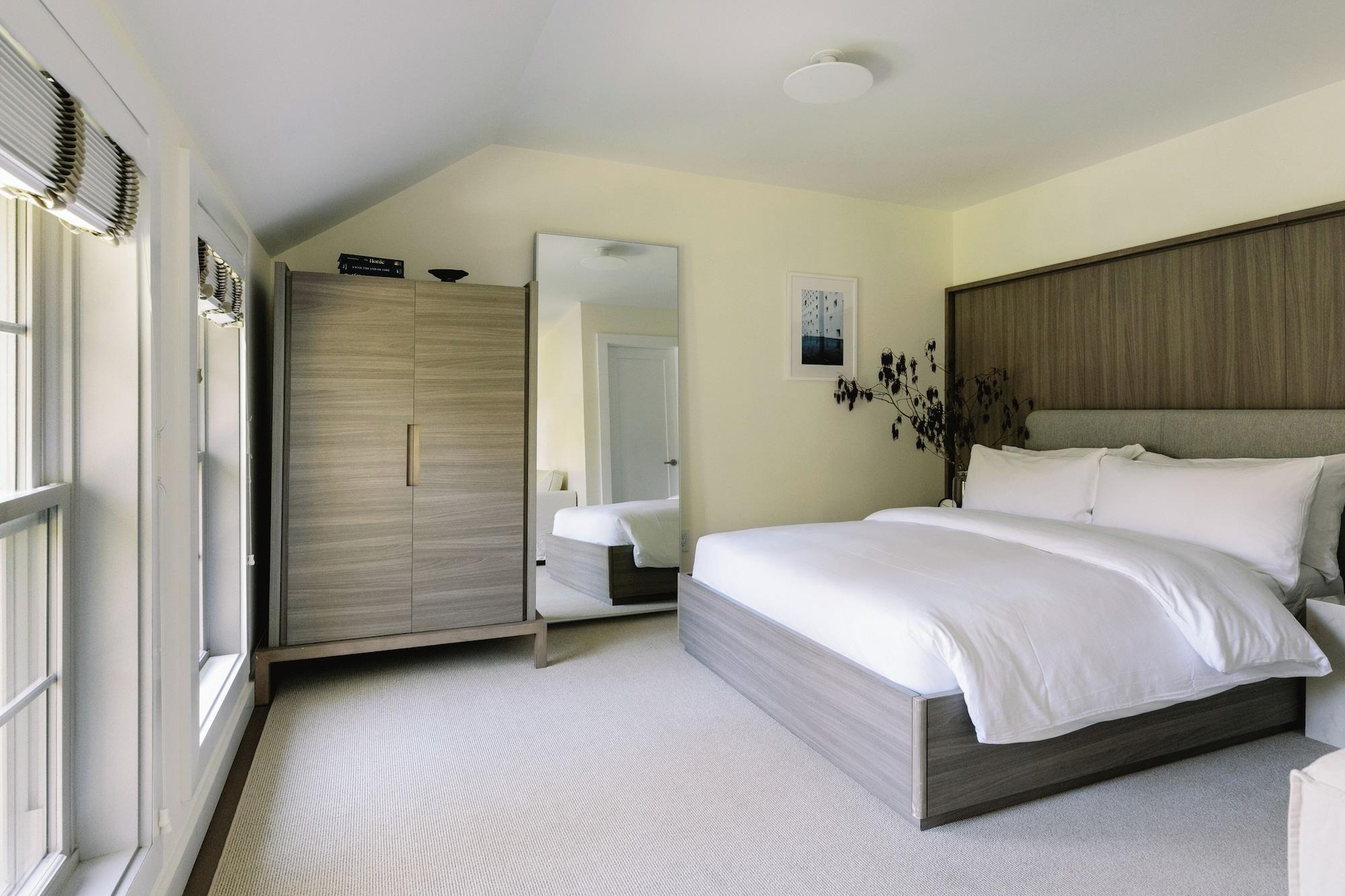 The Roundtree Amagansett, a Small Luxury Hotel by null