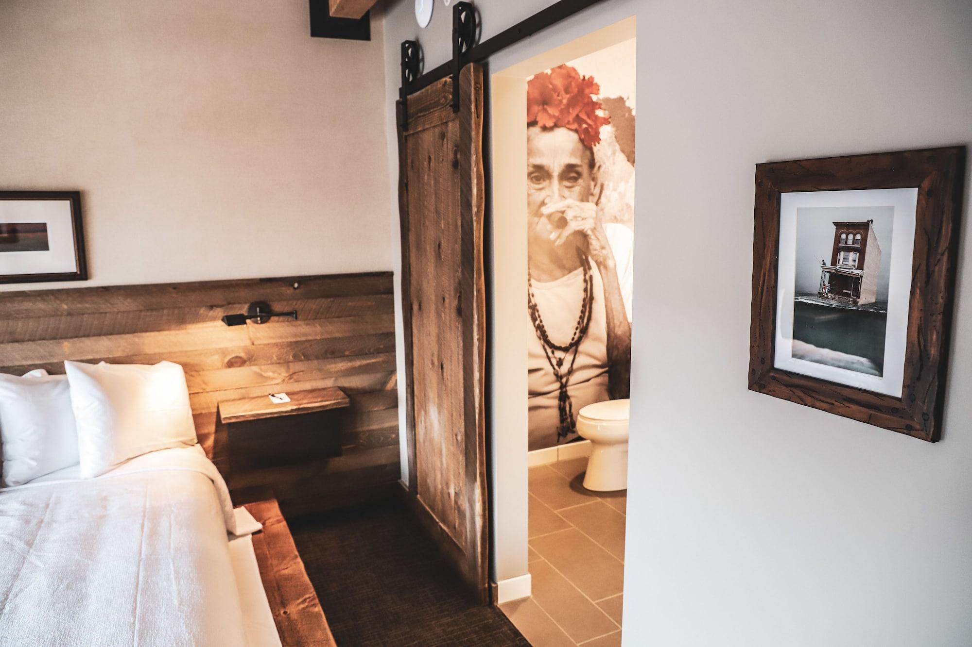 Hotel Crosby by null