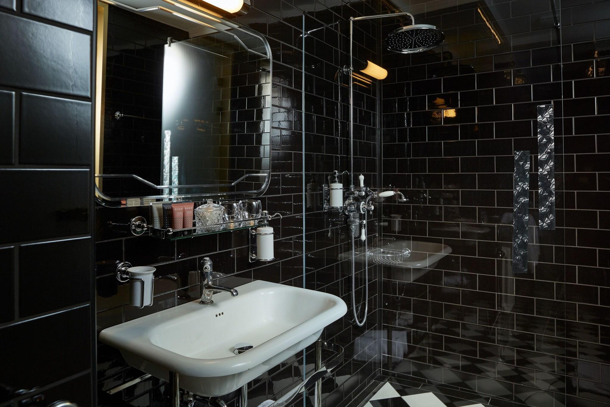 Hotel Collect Budapest by null