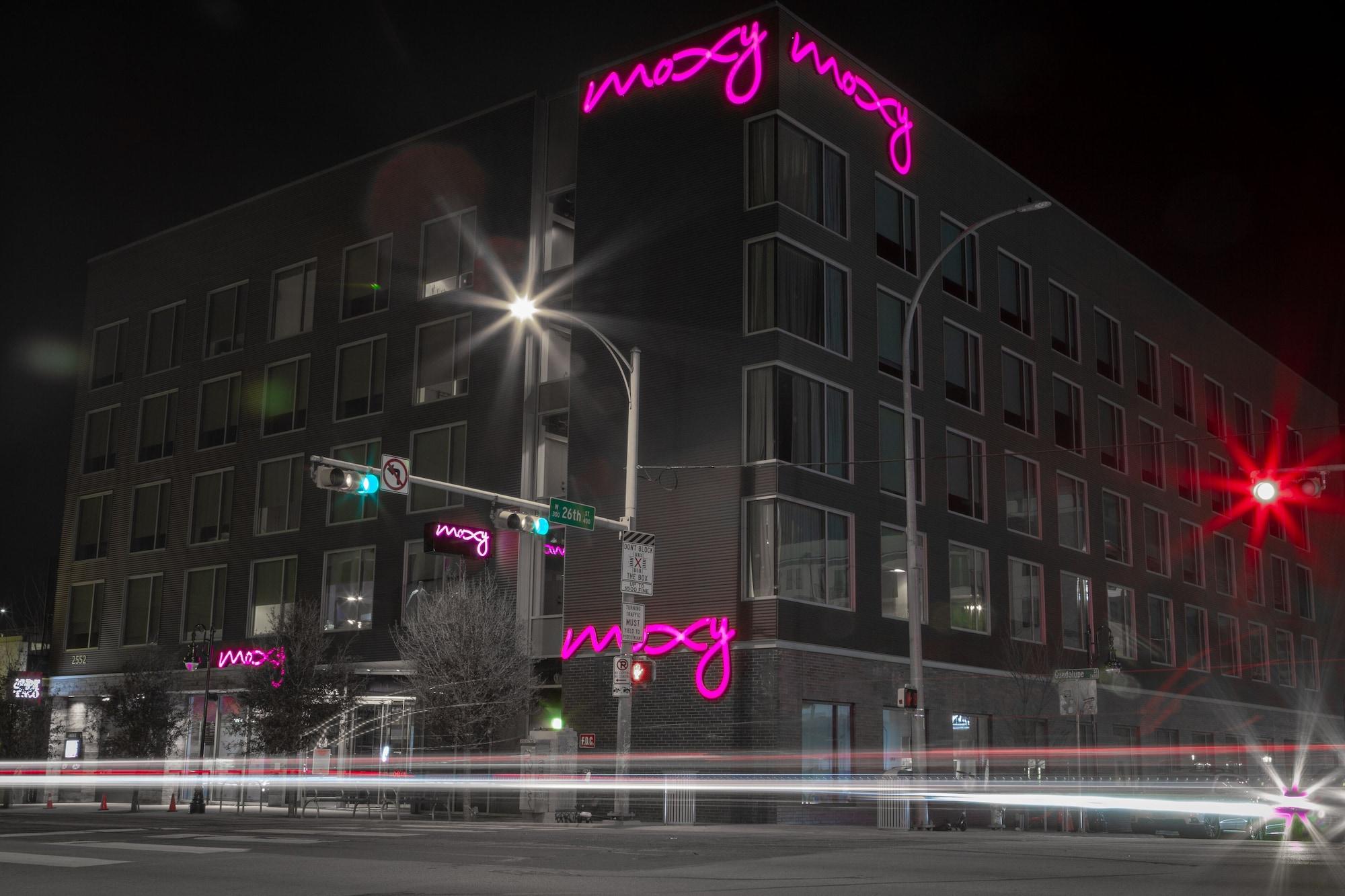 Moxy Austin - University by null