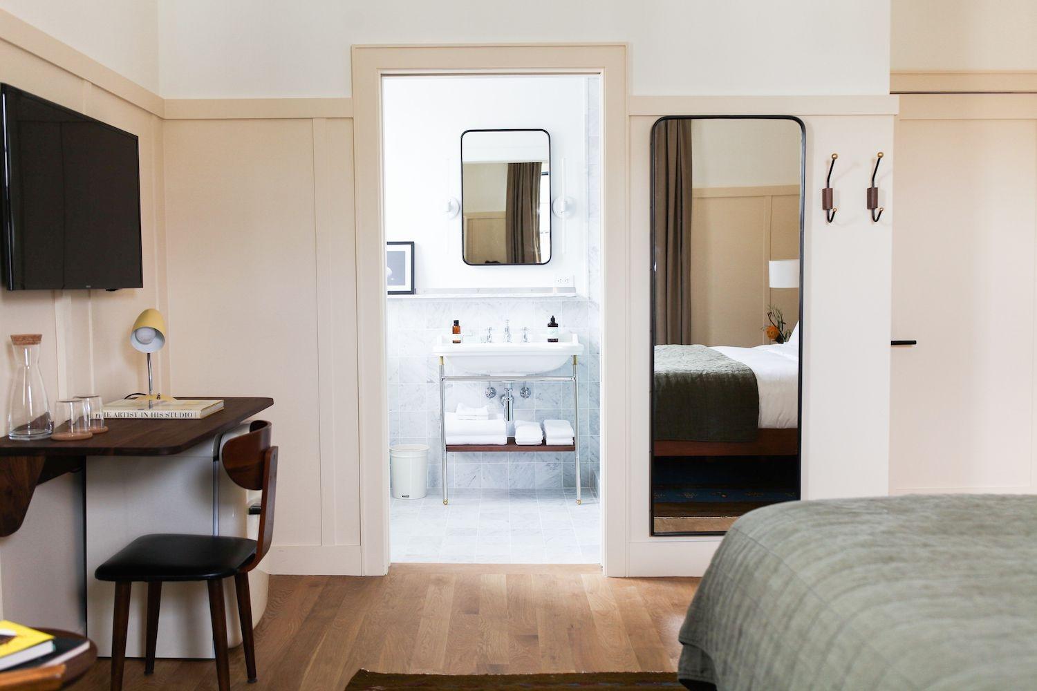 Hotel Kinsley by null