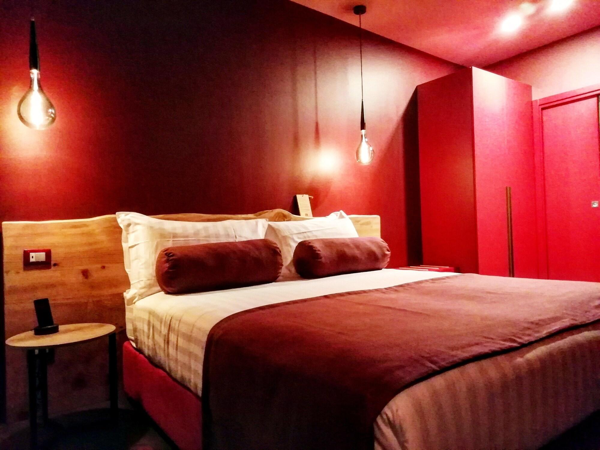 73 Boutique Hotel by null