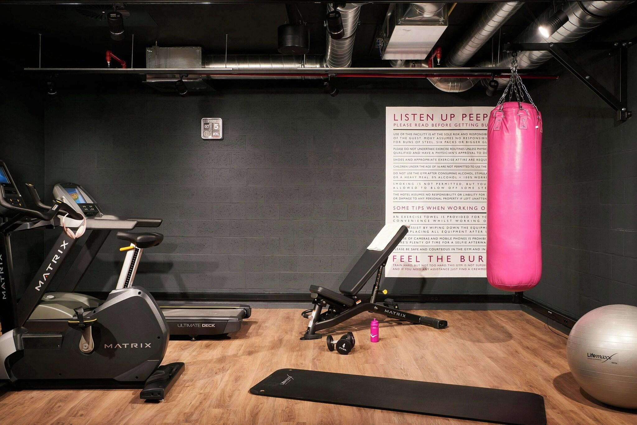 Moxy Brussels City Center