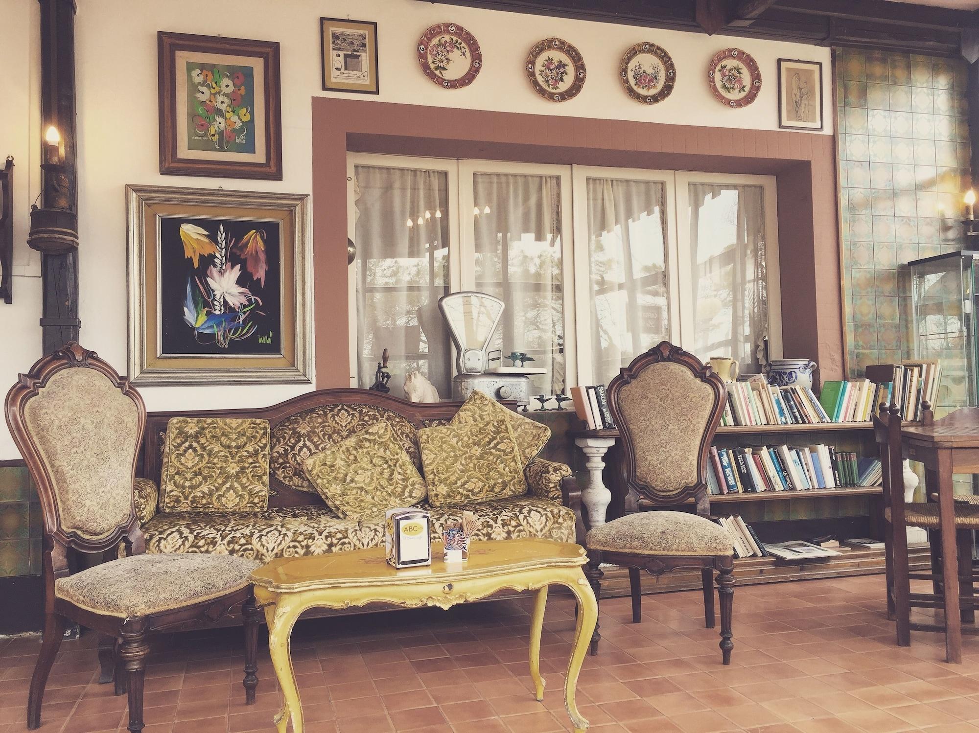 Hotel La Villa
