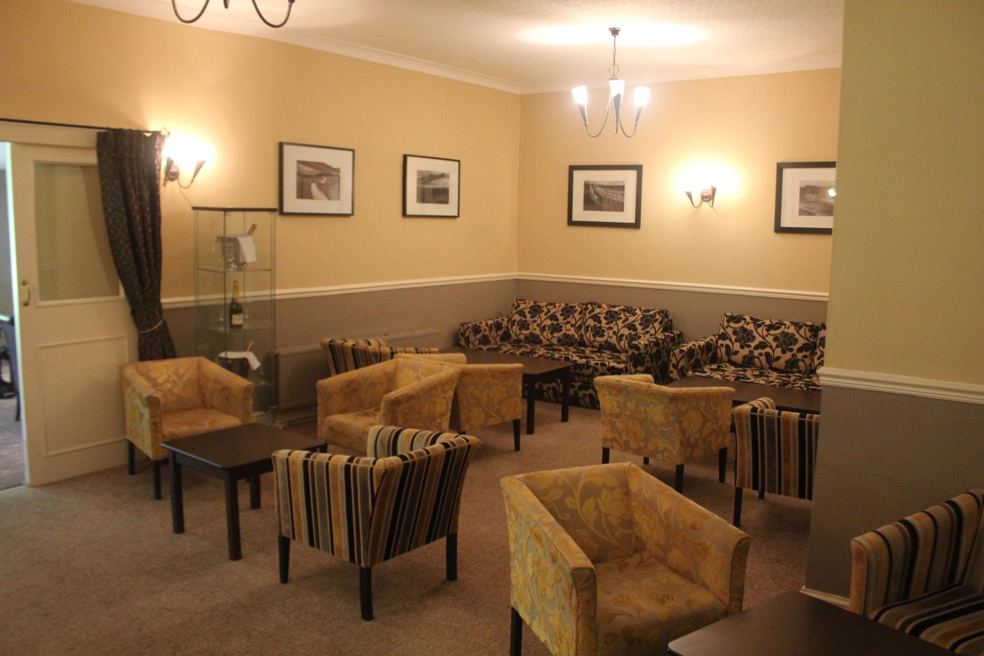 Nant Ddu Lodge Hotel