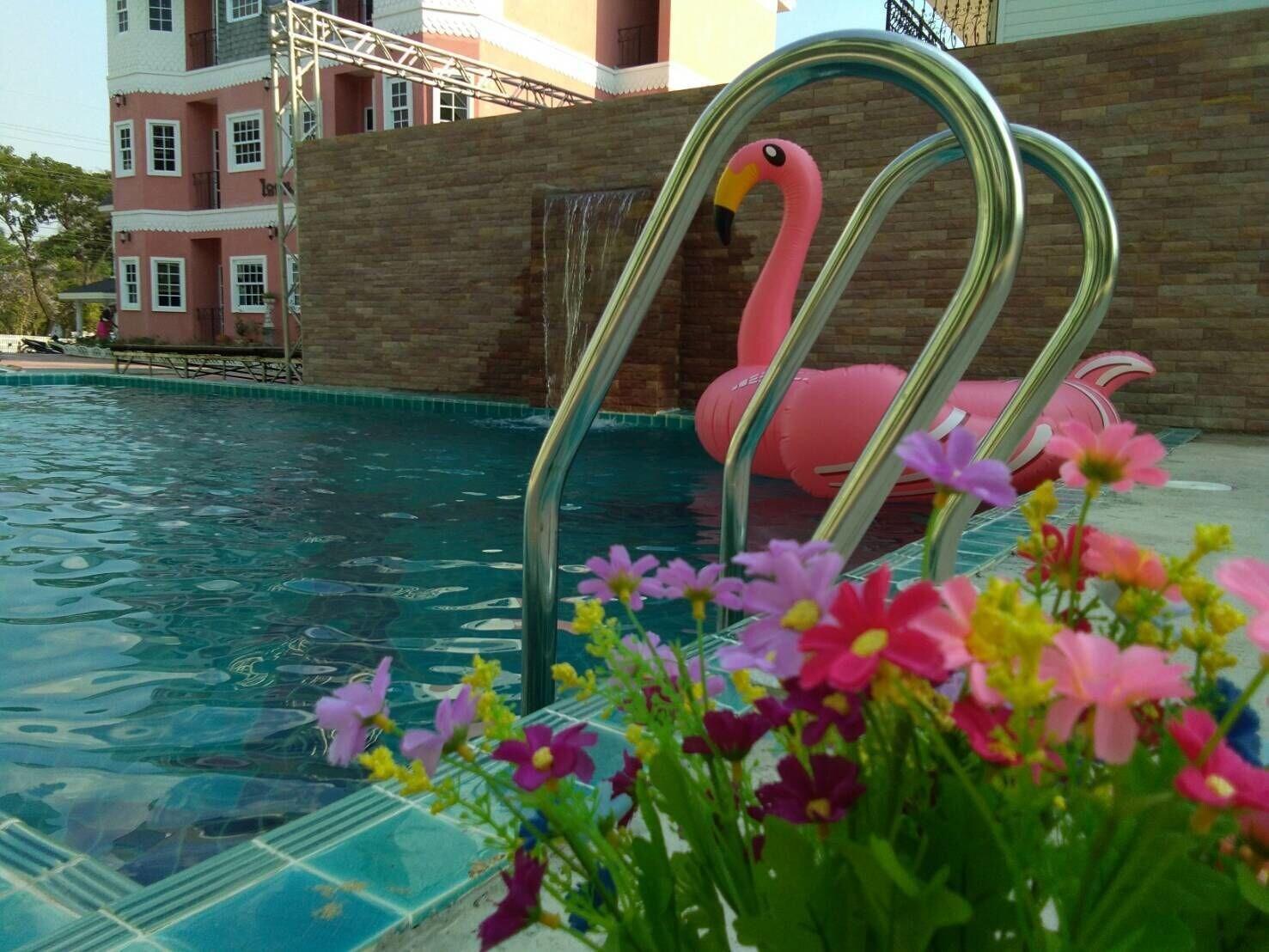 Na Banmae Resort