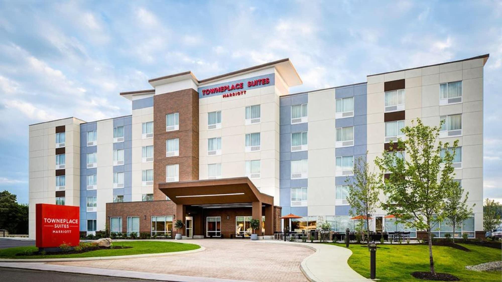 TownePlace Suites by Marriott Charleston-North Charleston image
