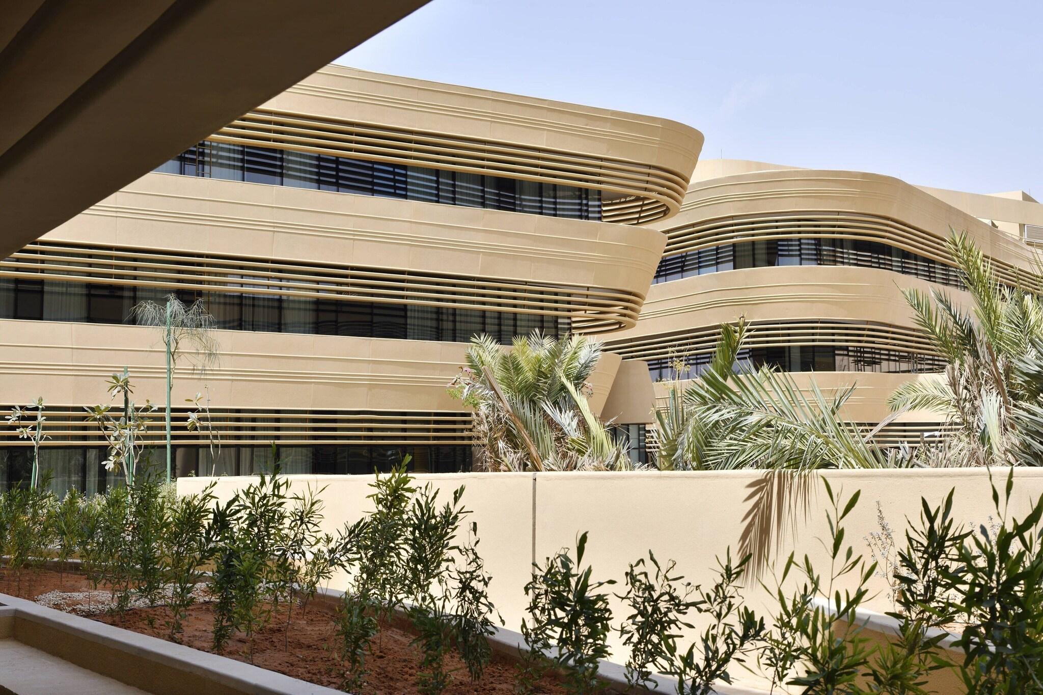Riyadh Diplomatic Quarter - Marriott Executive Apa