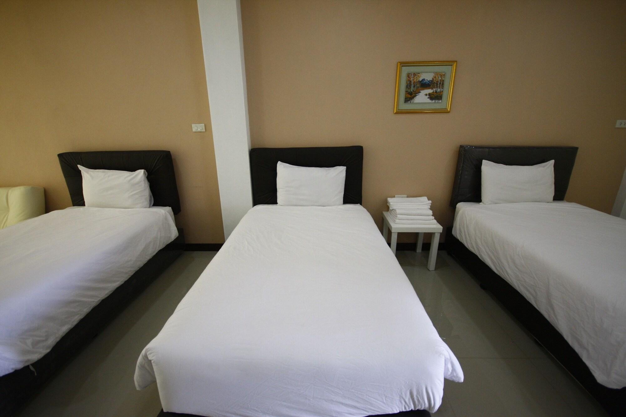 Charoensuk Grand Hotel