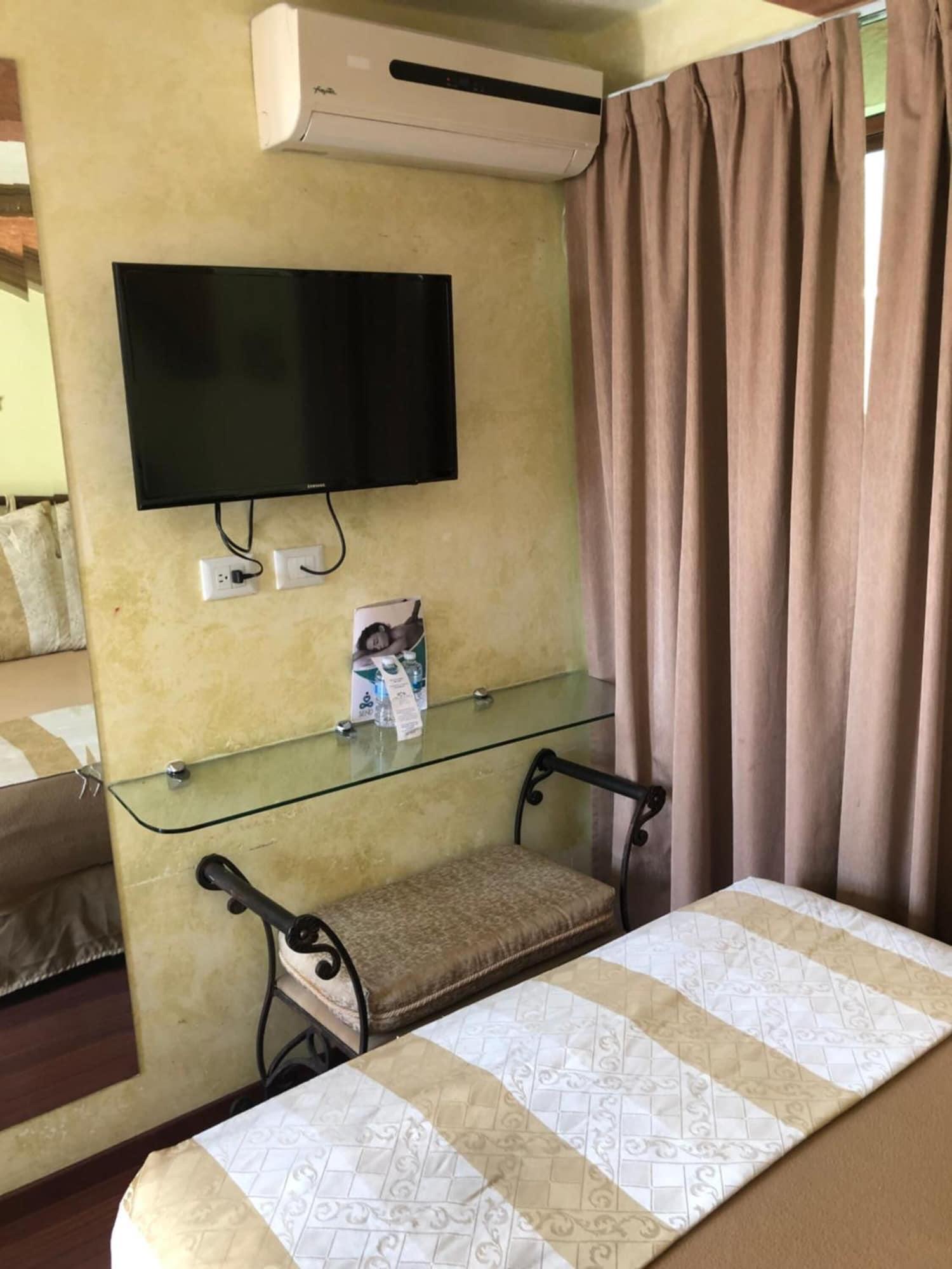 Hotel Elena Único by null