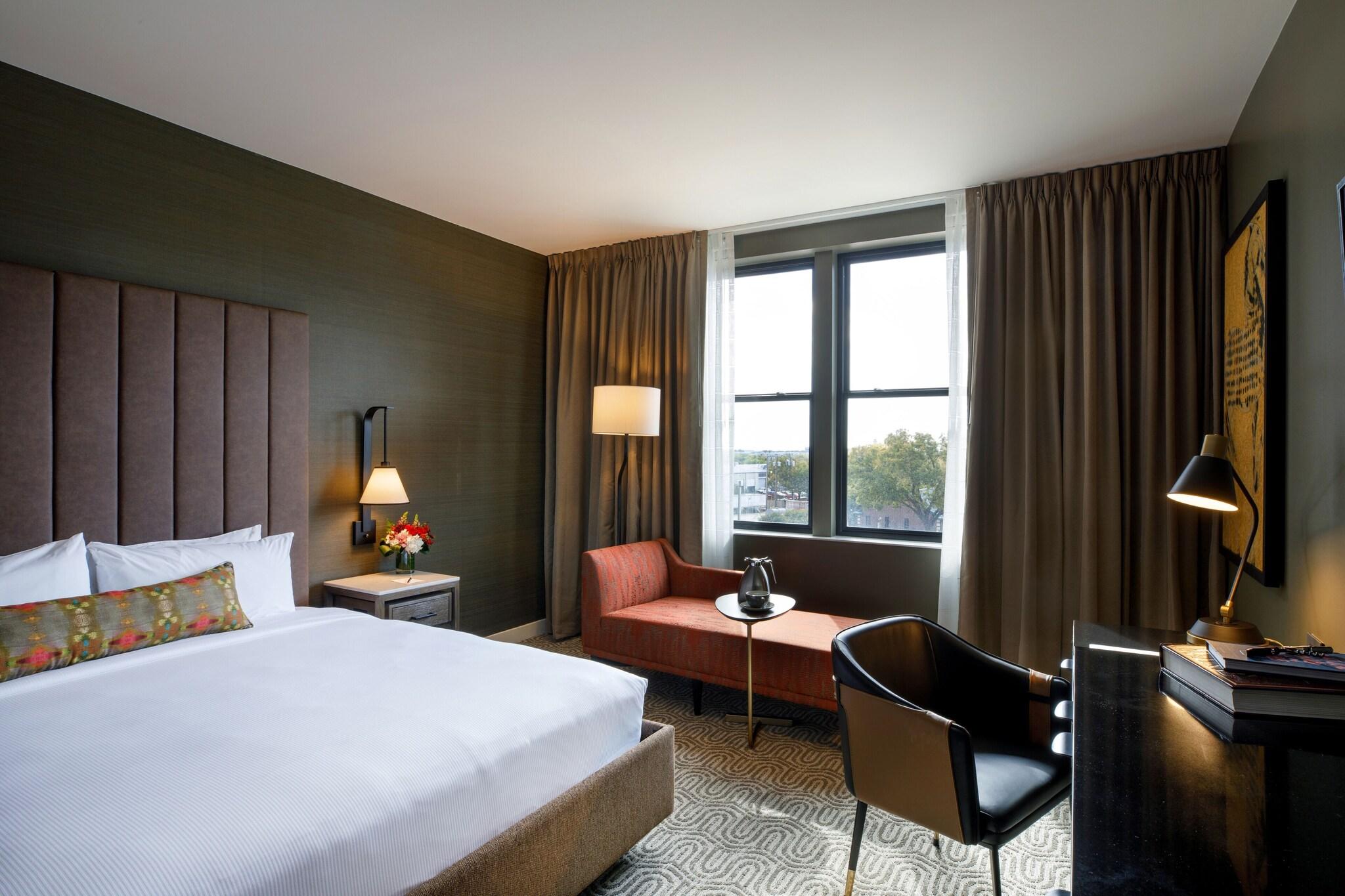 Hotel Vin, Autograph Collection by null