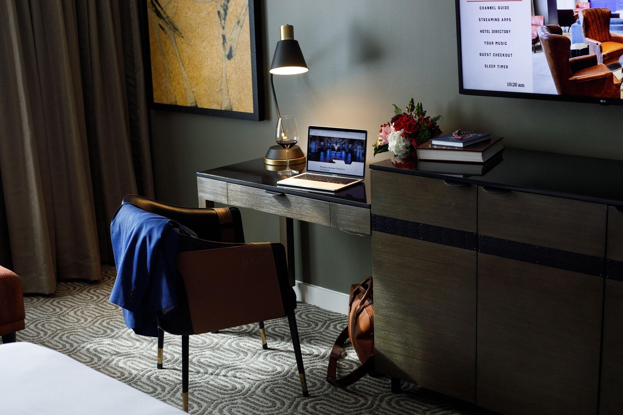 Hotel Vin, Autograph Collection by null