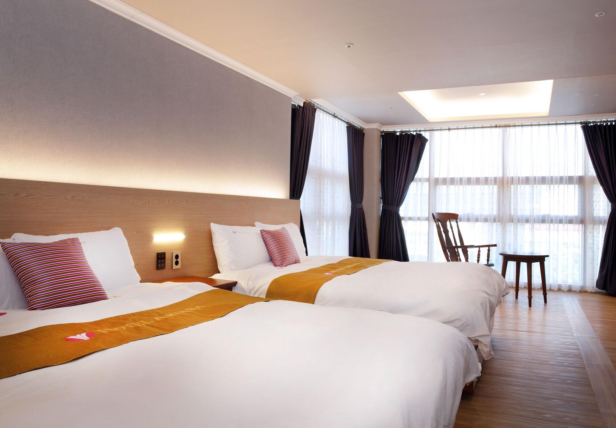 Hotel Ariana by null