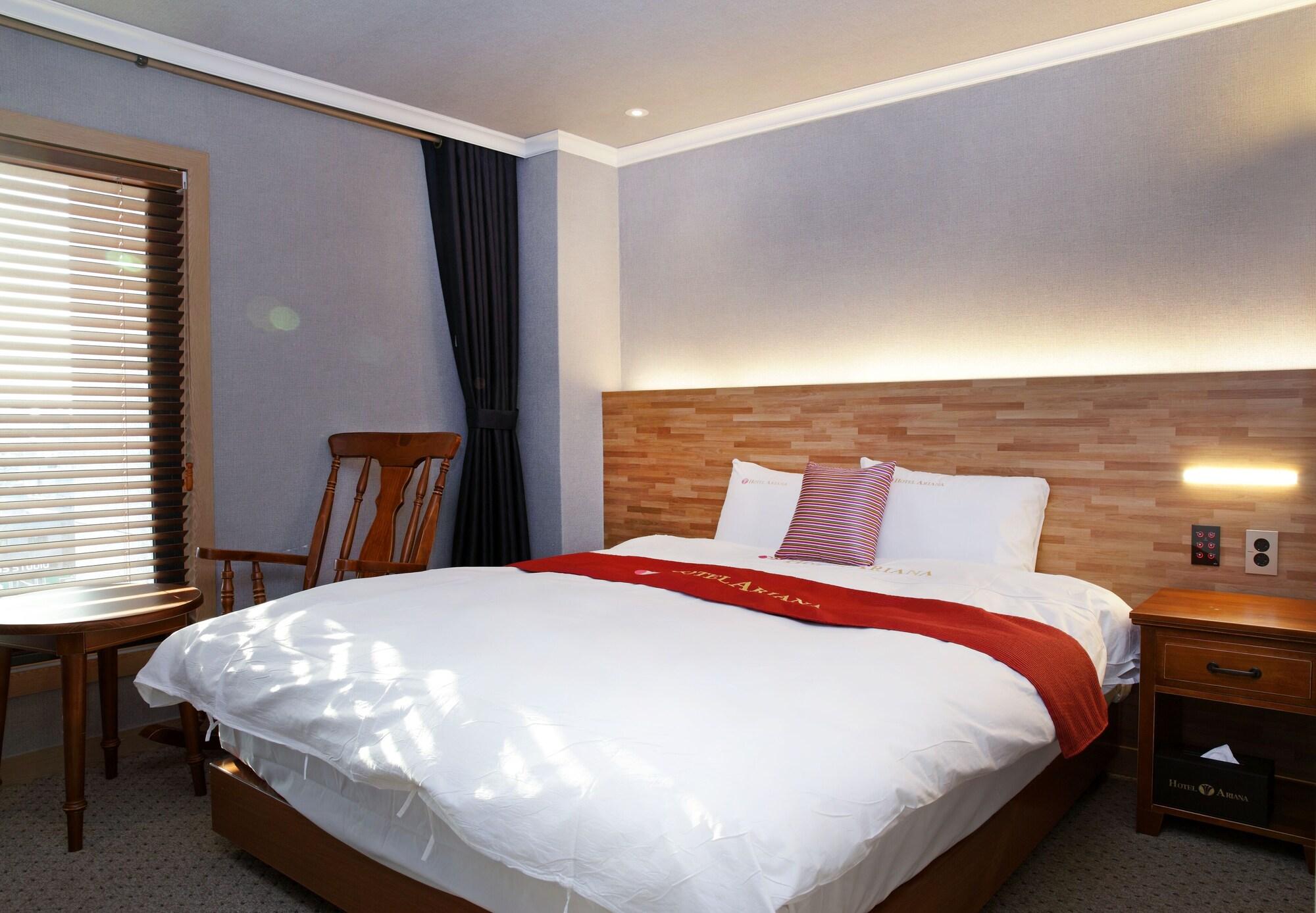 Hotel Ariana by null