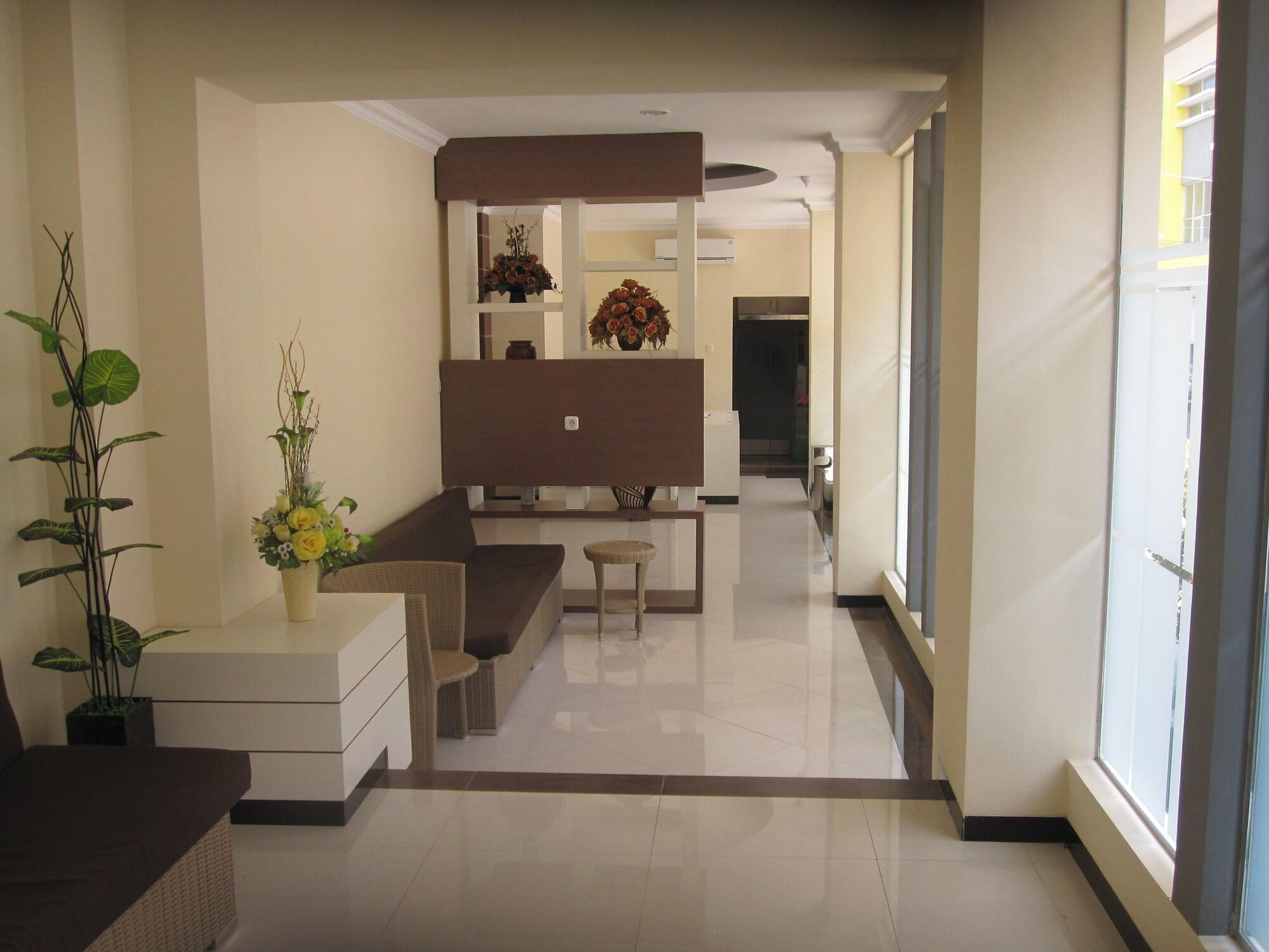 Lily Guest House