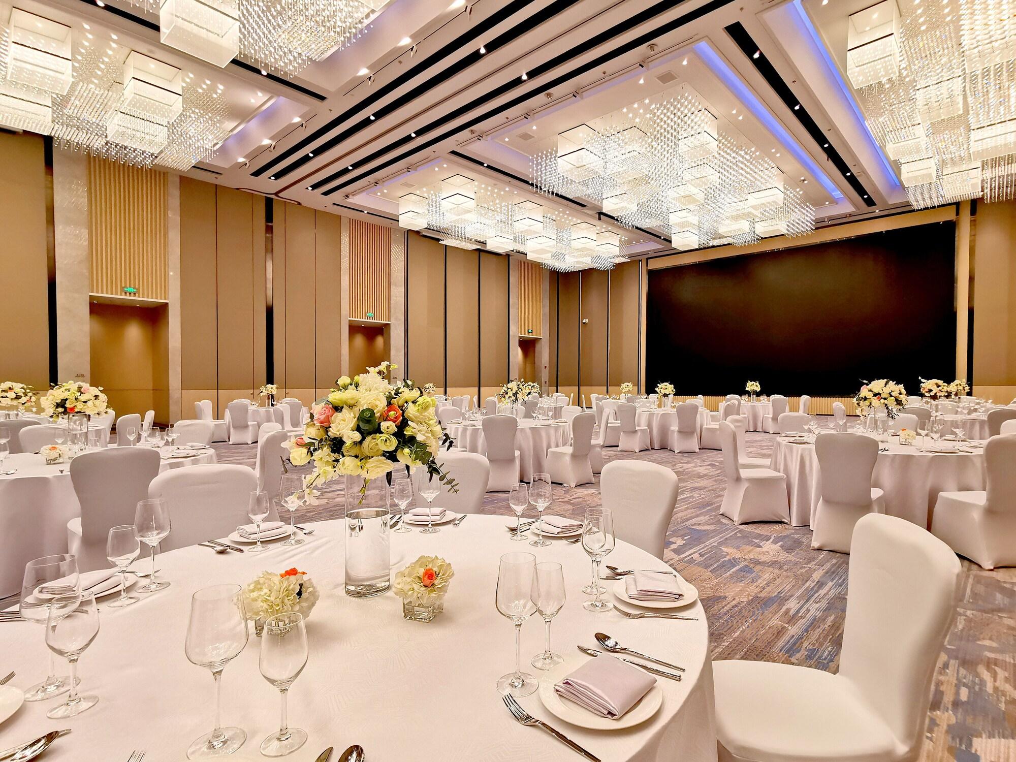 Courtyard By Marriott Qinhuangdao