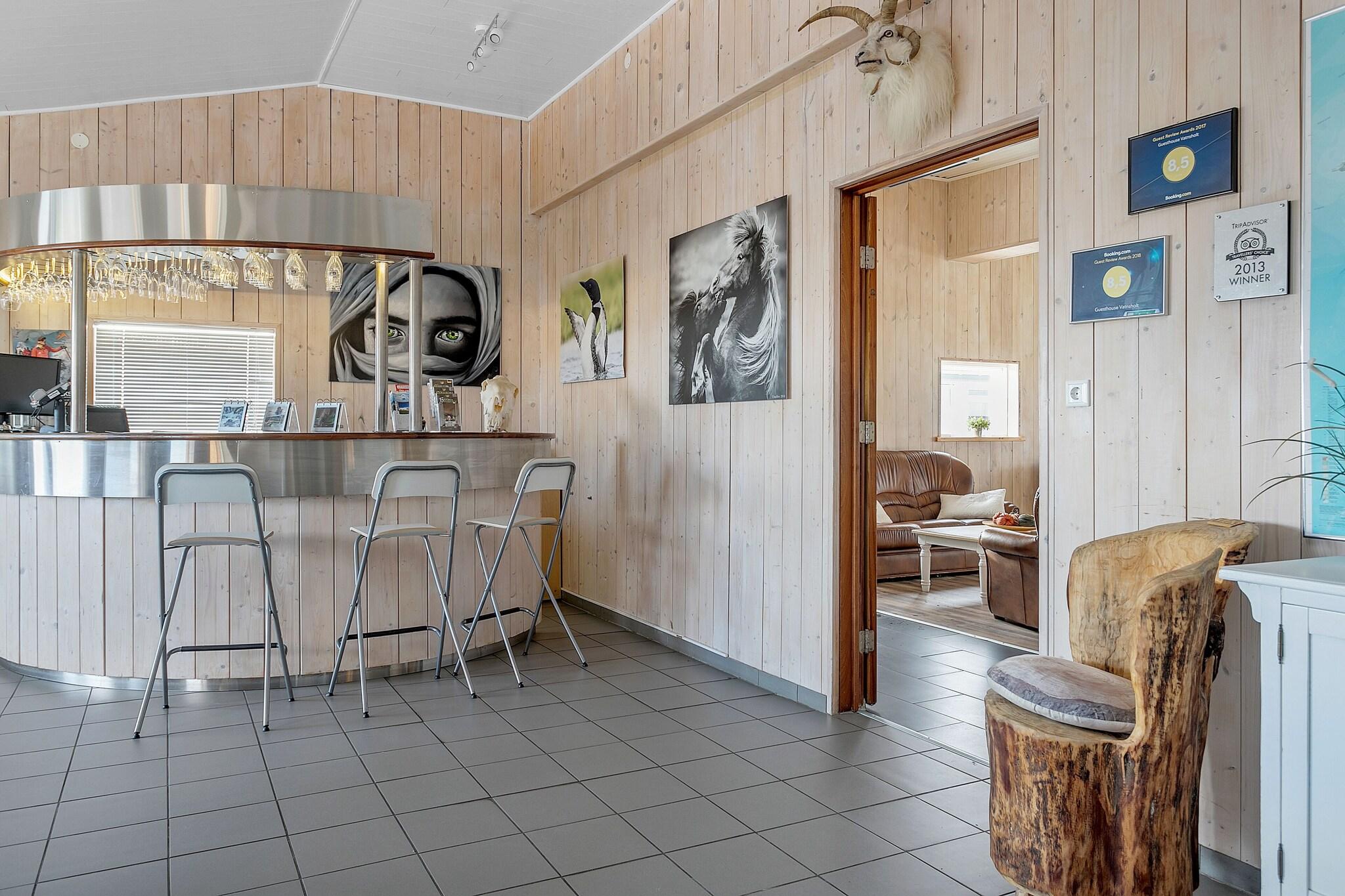 Hotel Vatnsholt by null