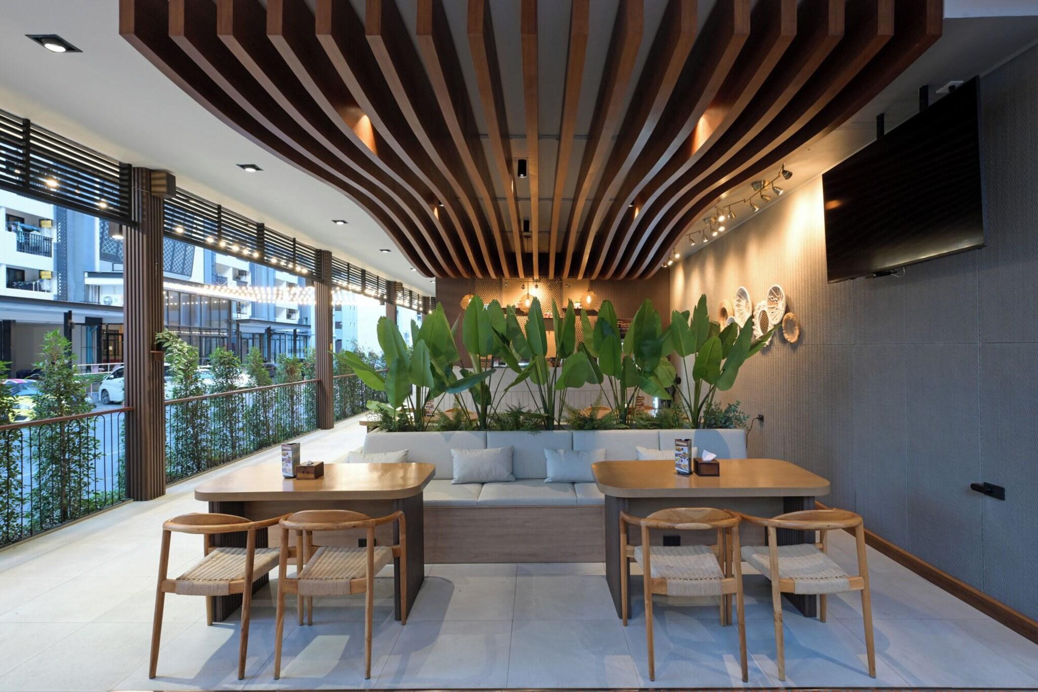 O2 Luxury Hotel