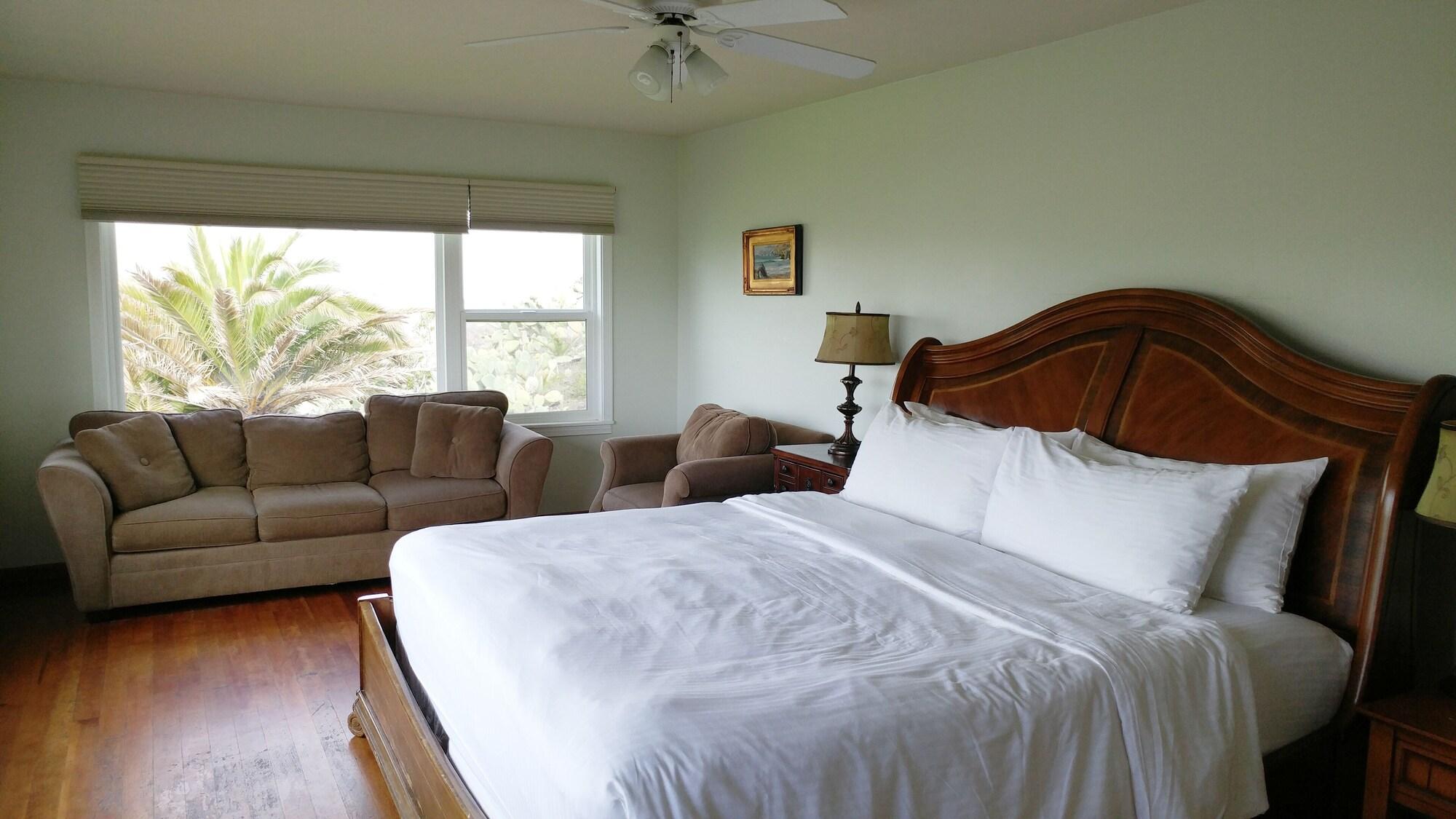 Banning House Lodge by null