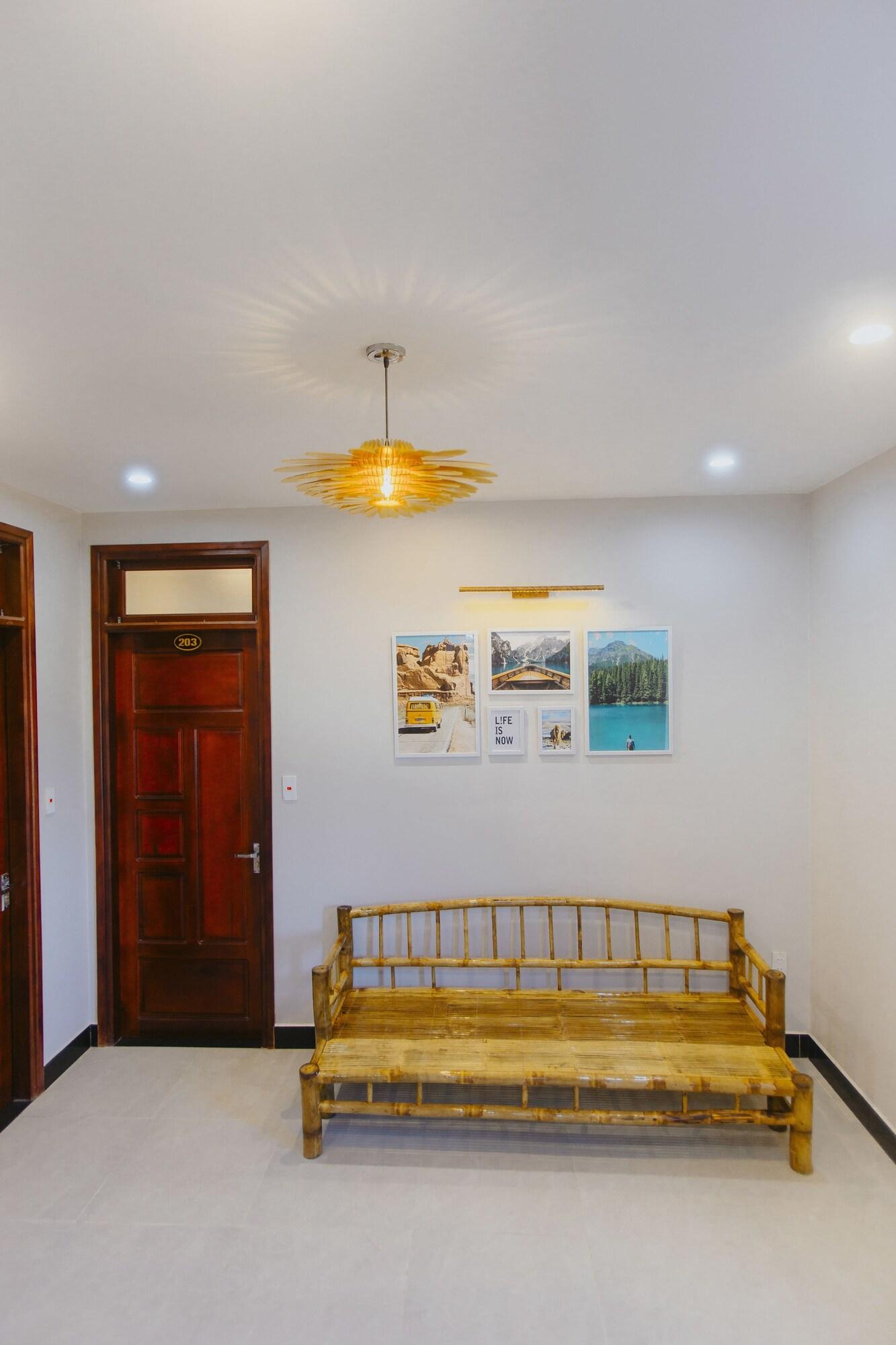 Home River Villa