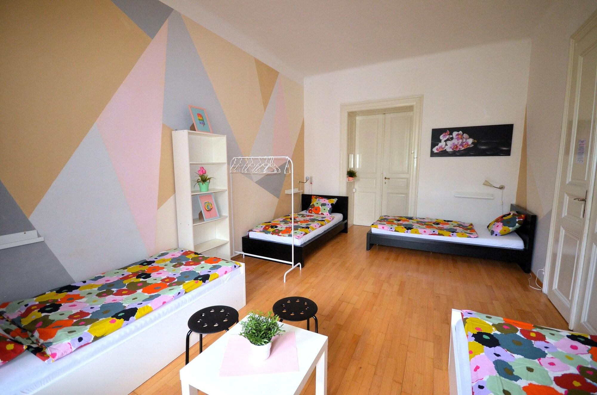 Travel&Joy backpackers by null