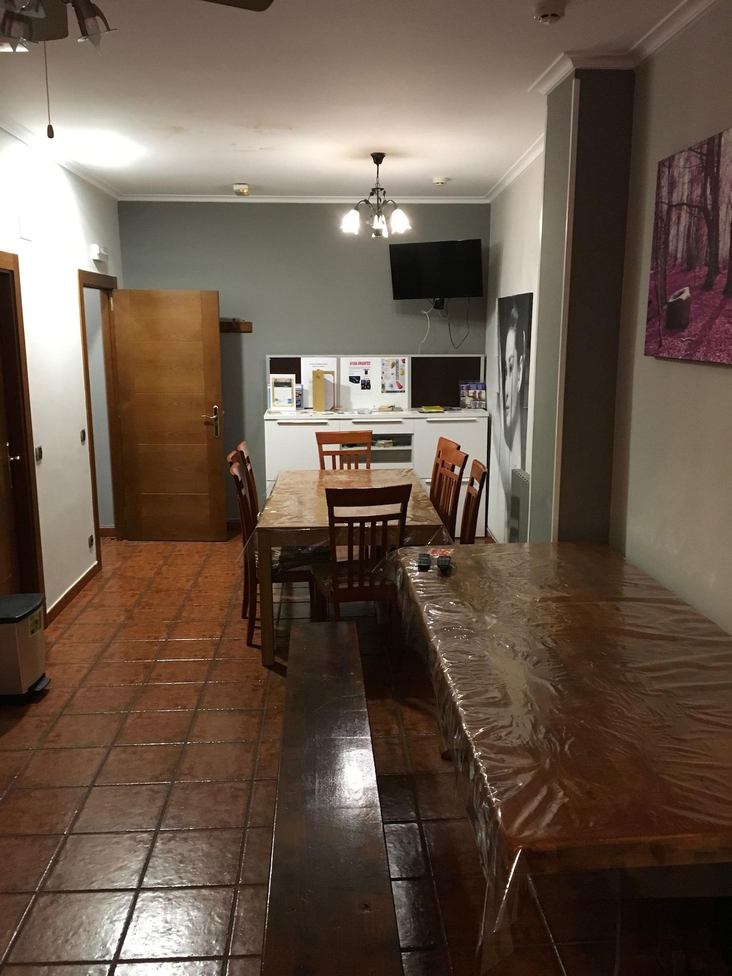 Pensión La Bilbaina - Albergue Logroño