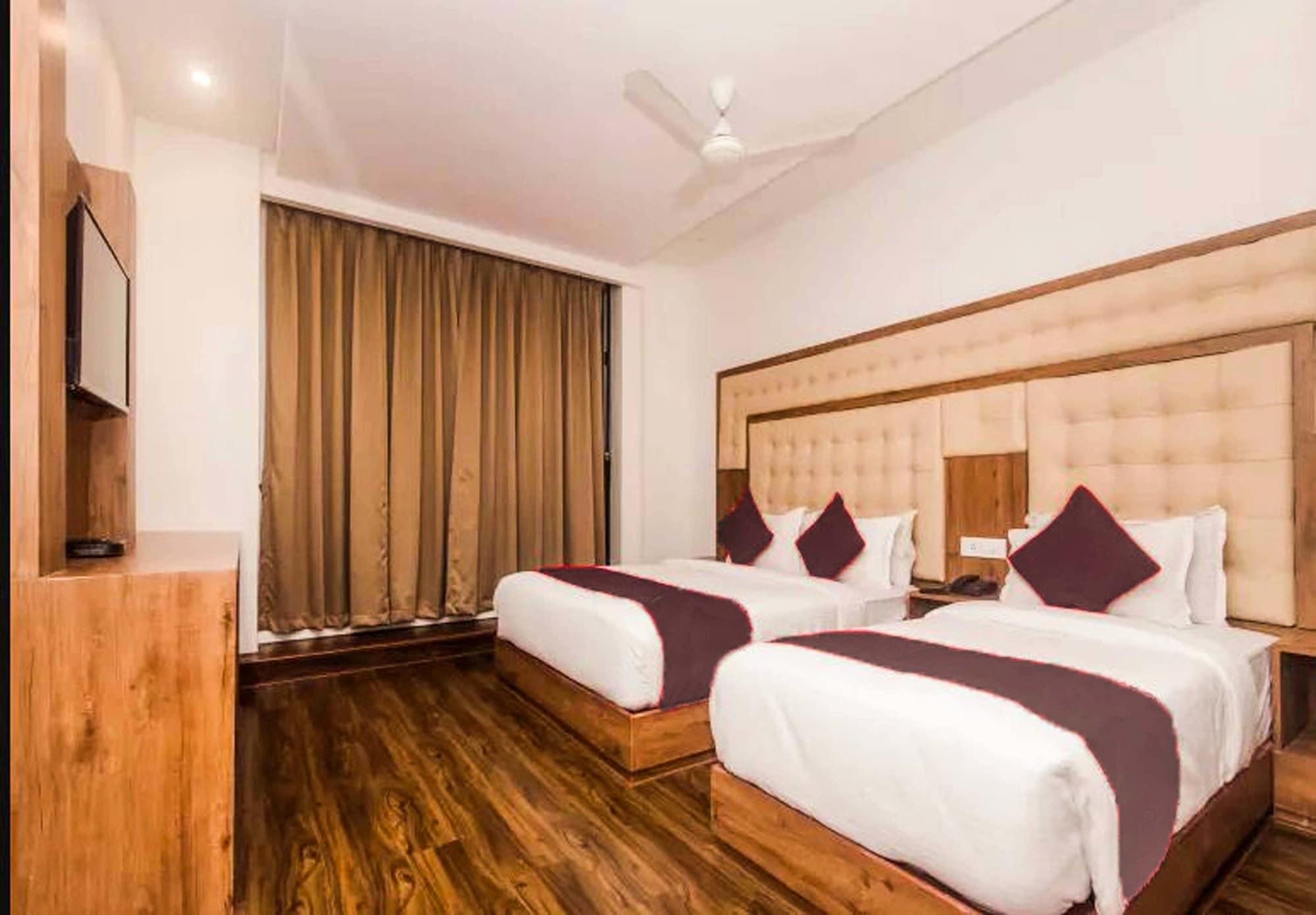 Hotel Bkc Garden