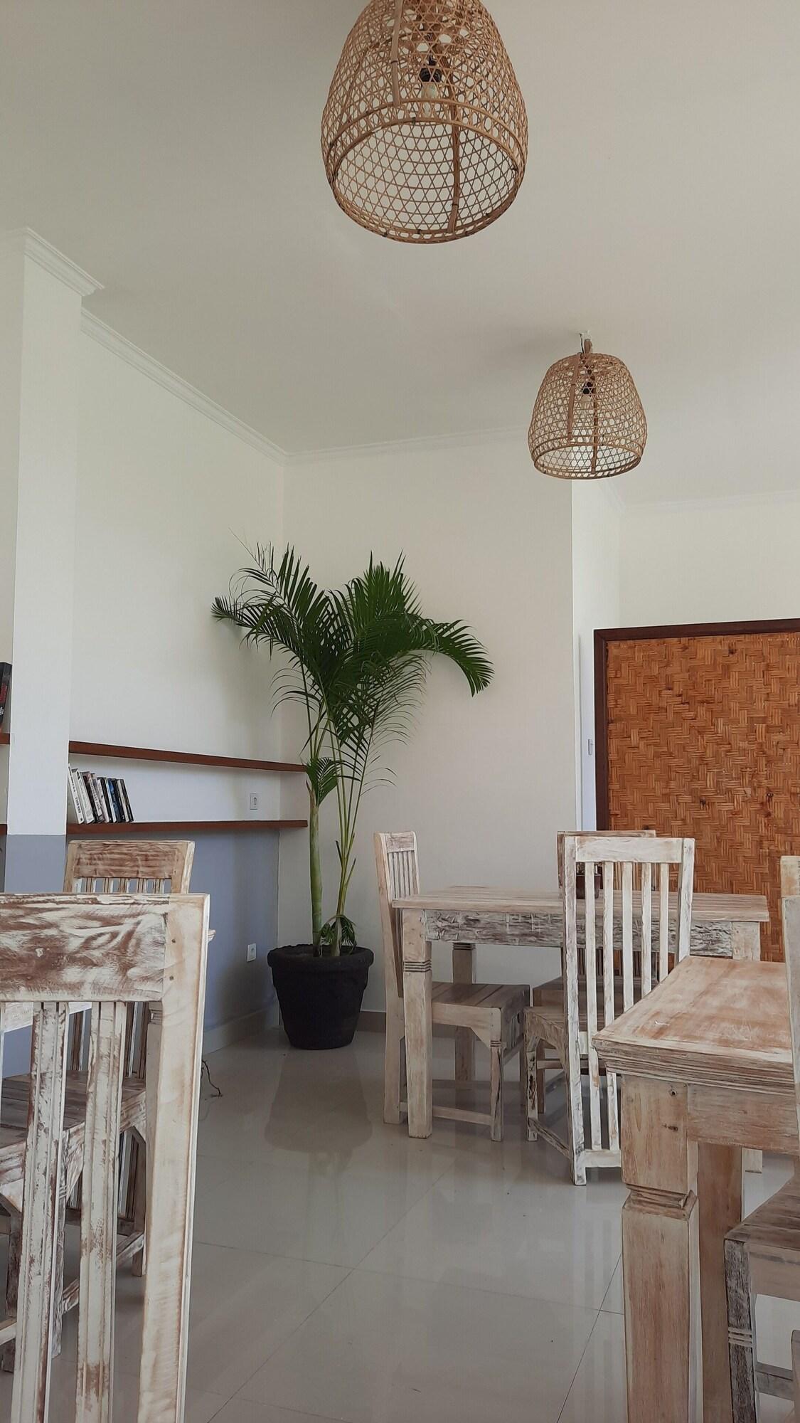 Sahera Hotel
