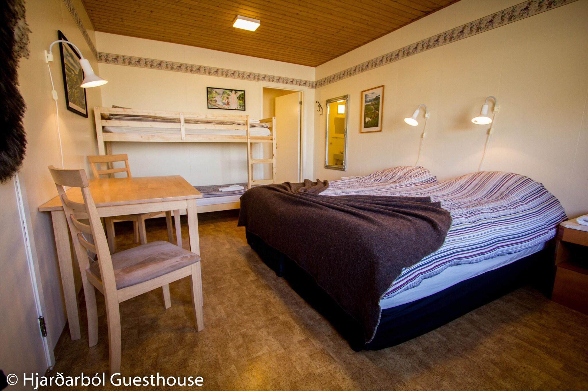 Hotel Hjardarbol by null