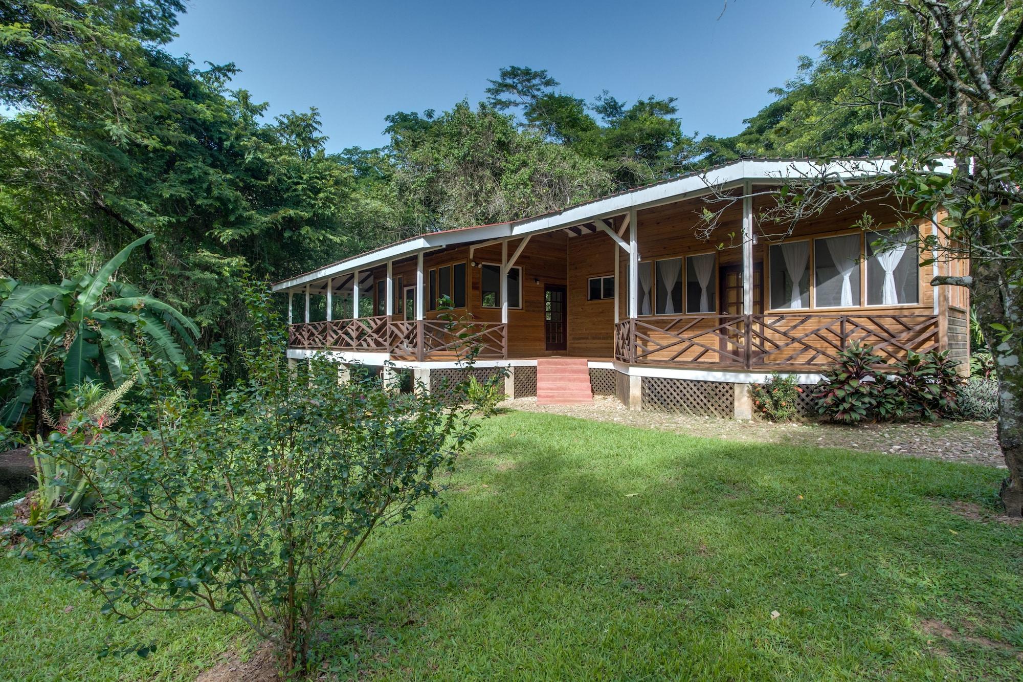 Sweet Songs Jungle Lodge, a Muy'Ono Resort image