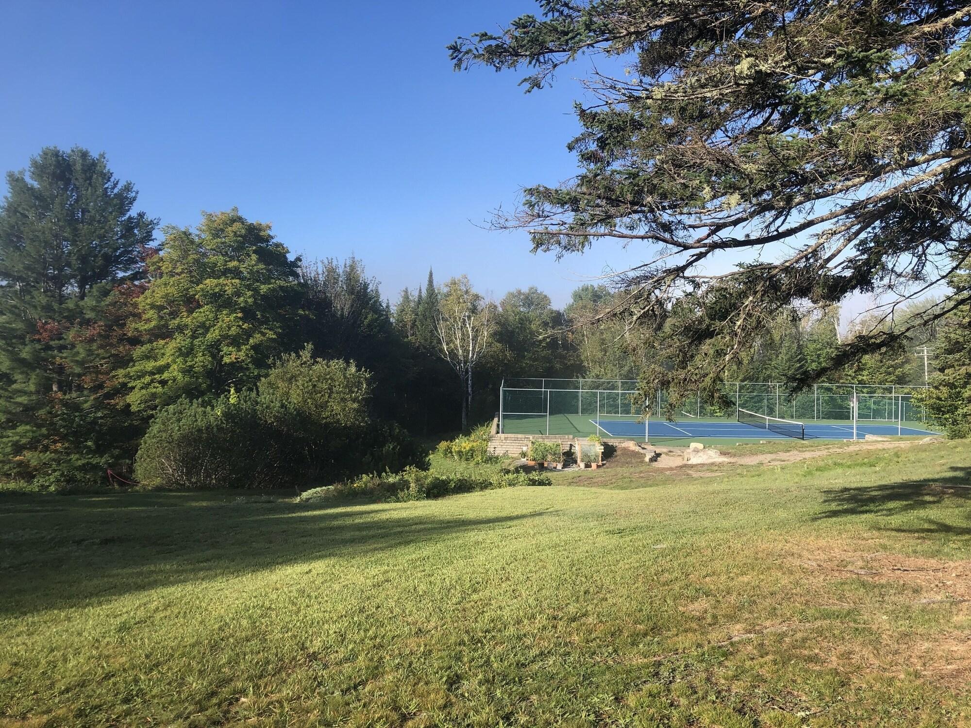 Le Cedar Lodge