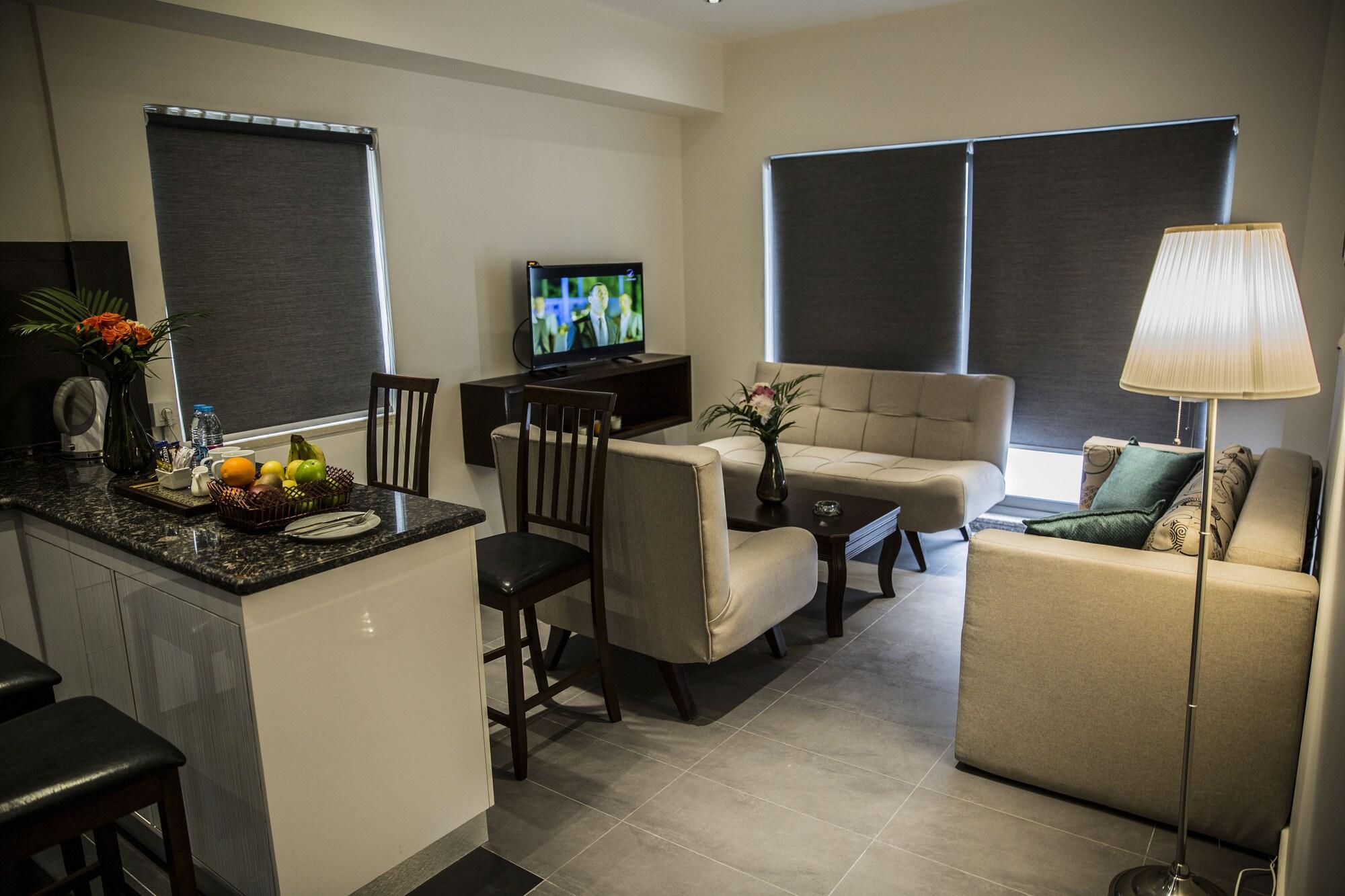 Naylover Hotel Suites