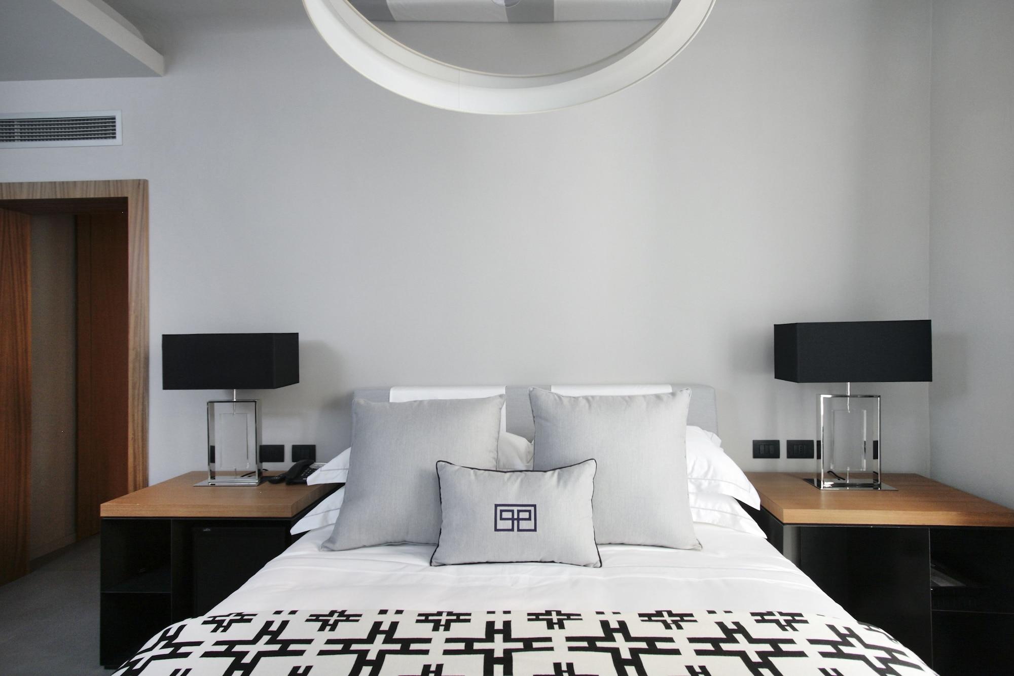 Parioli Place by null