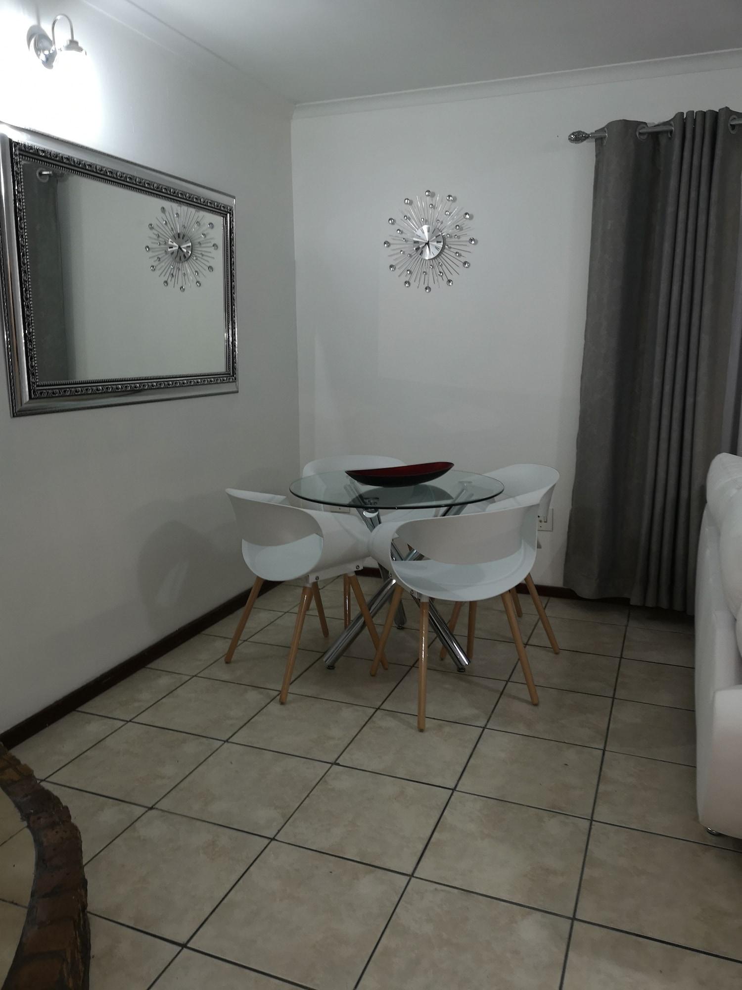 Twinnpalms Accommodation