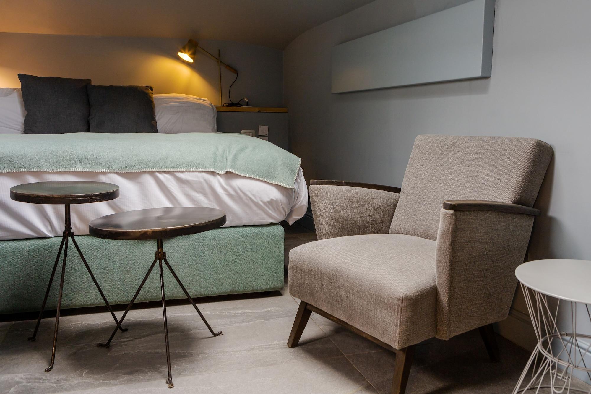 Bello! Lake Como Suites