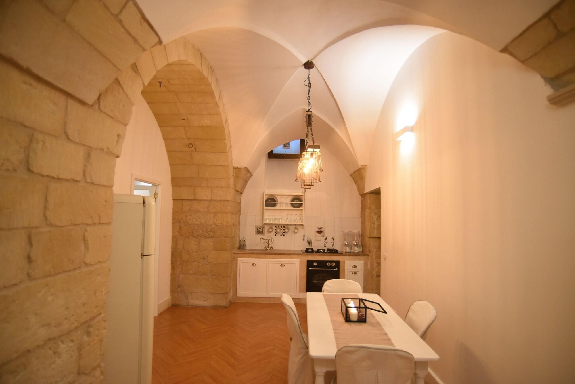 Cadelli Luxury Suite