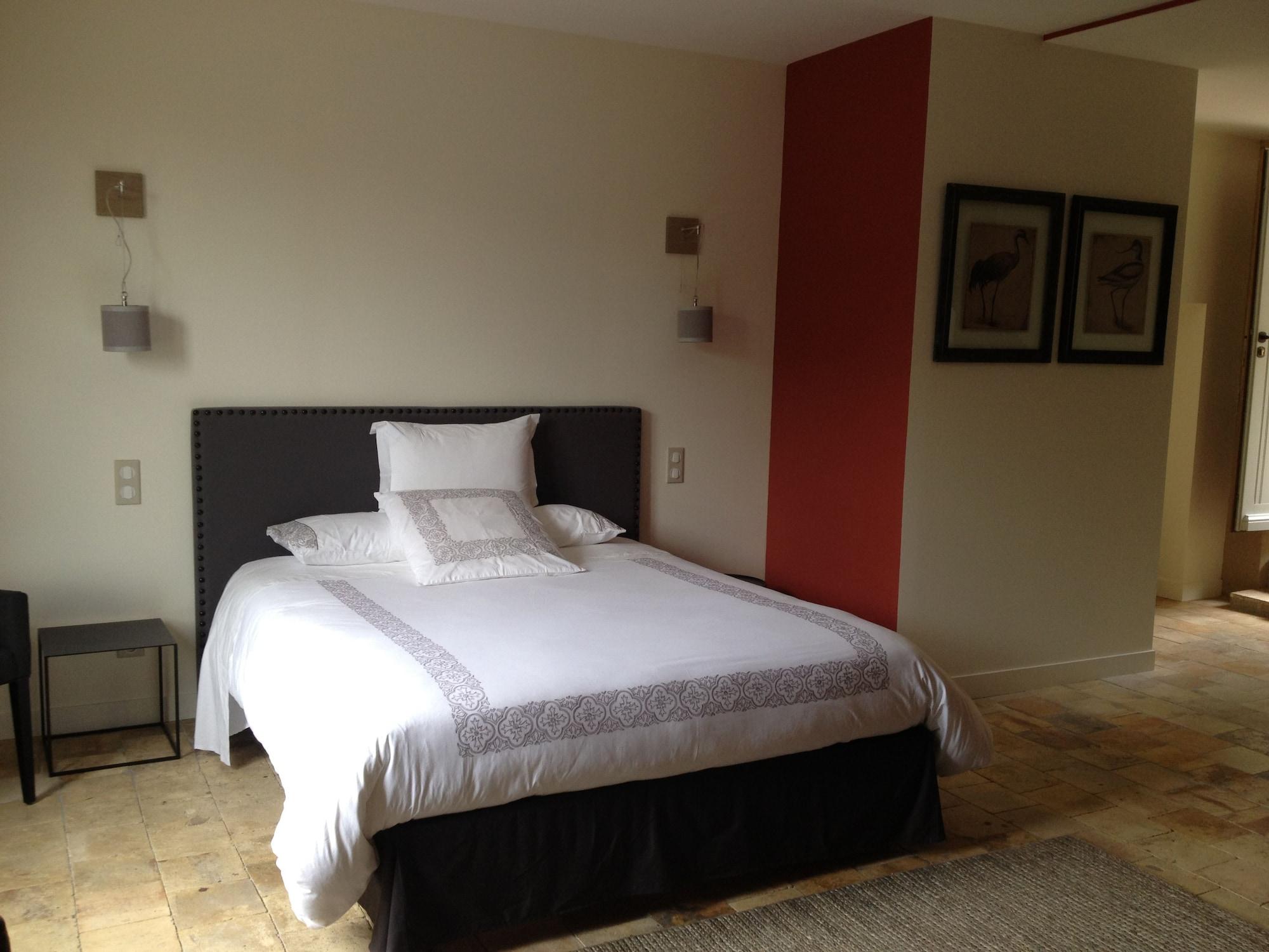 Château de Nazelles by null