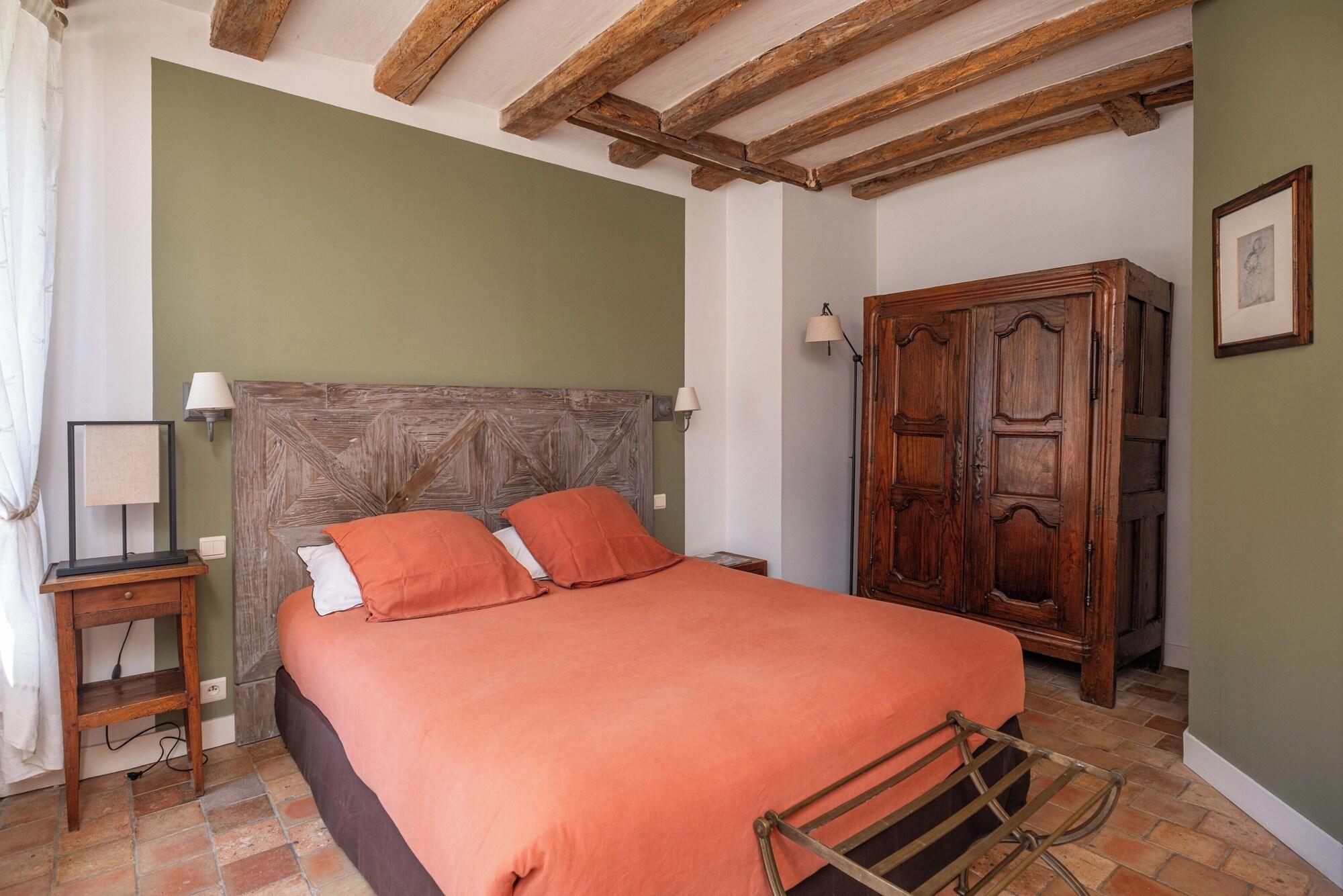 Château de Nazelles by null