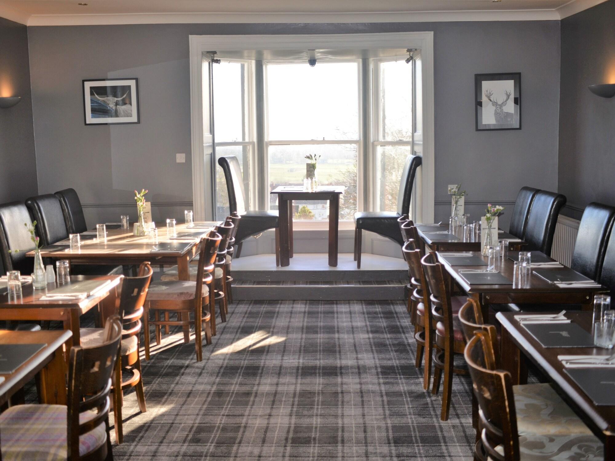 The Tower Gastro Pub & Apartments