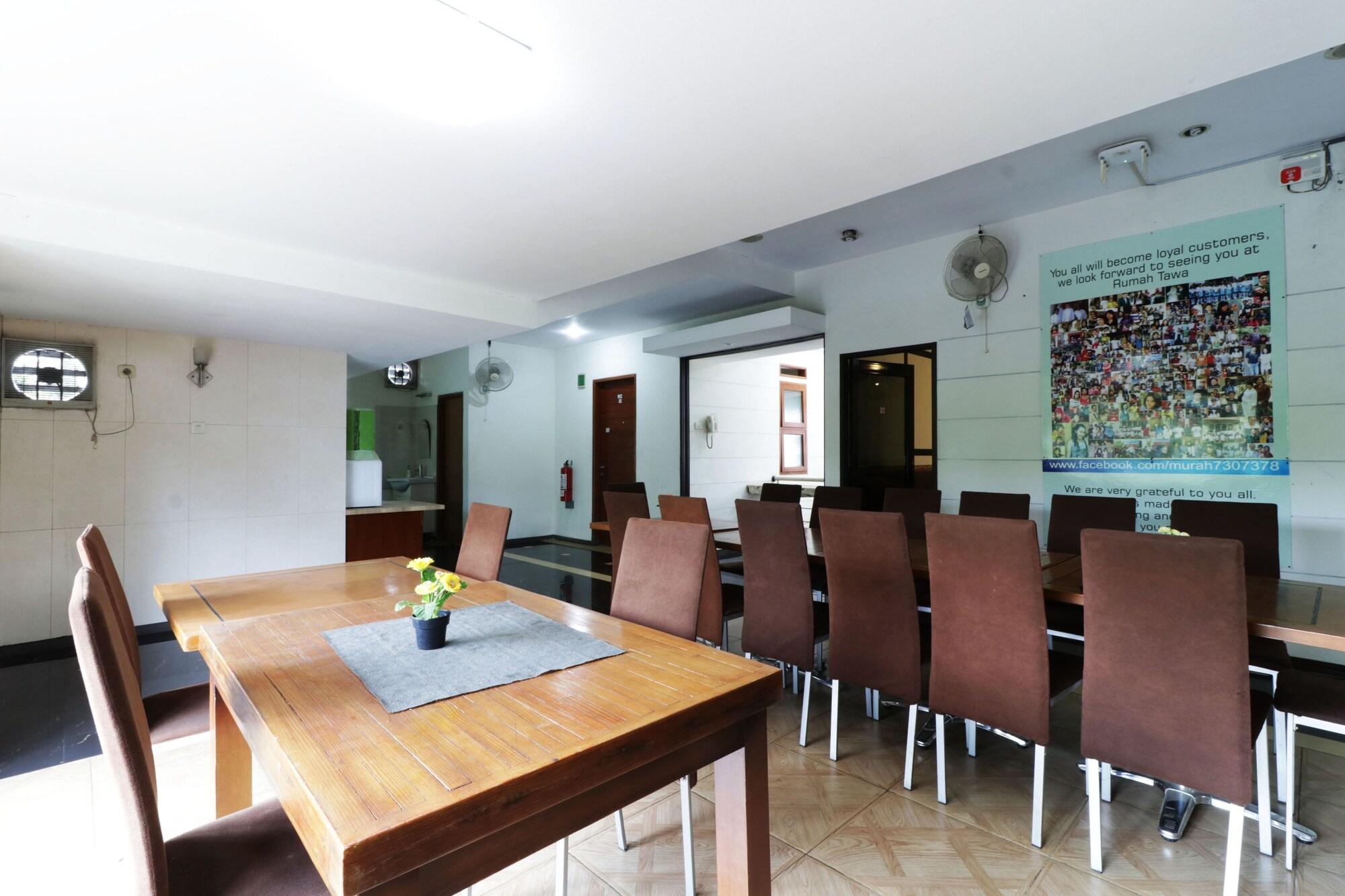 Rumah Tawa Hotel