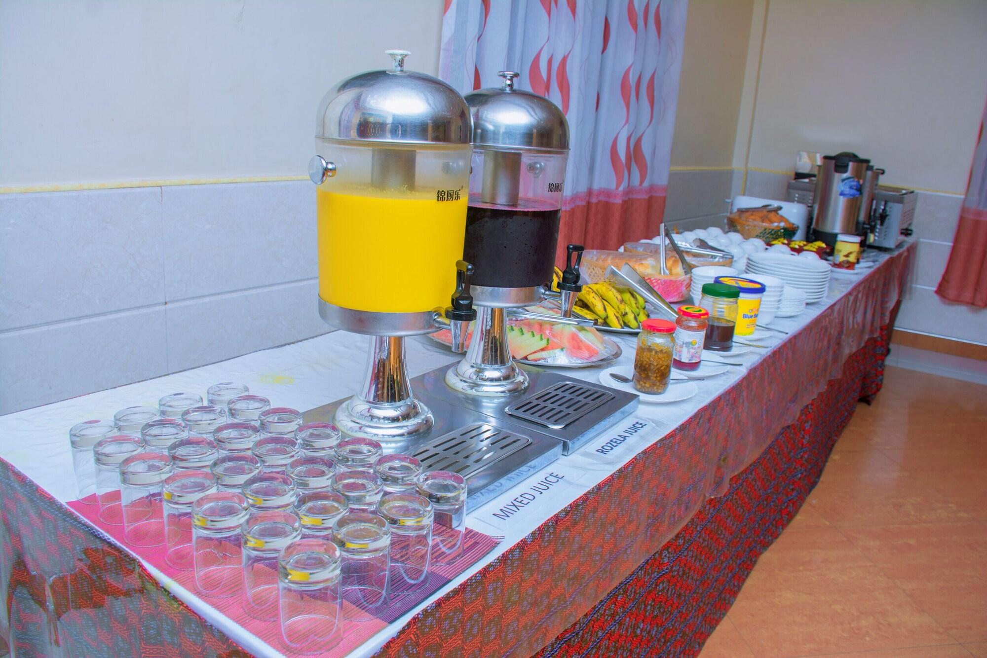 Silver Paradise Hotel